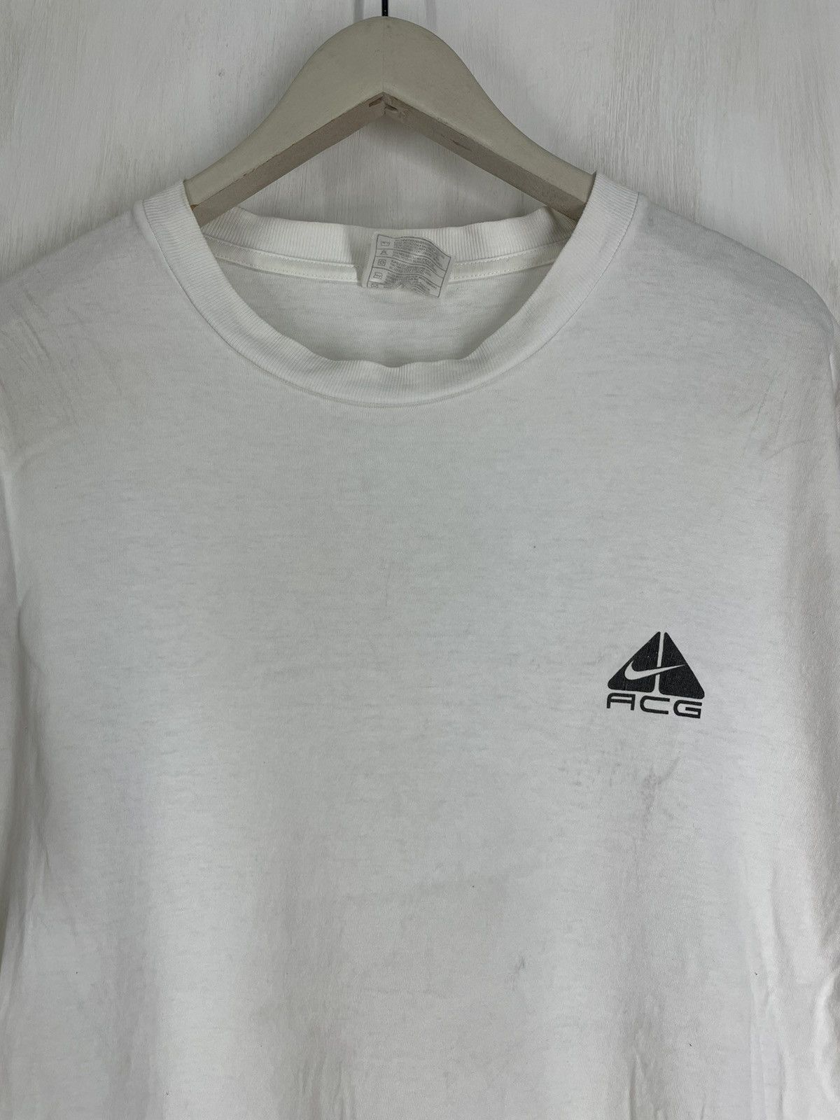 Nike ACG Vintage Y2K Nike ACG big logo t shirt Size US L / EU 52-54 / 3 - 3 Thumbnail