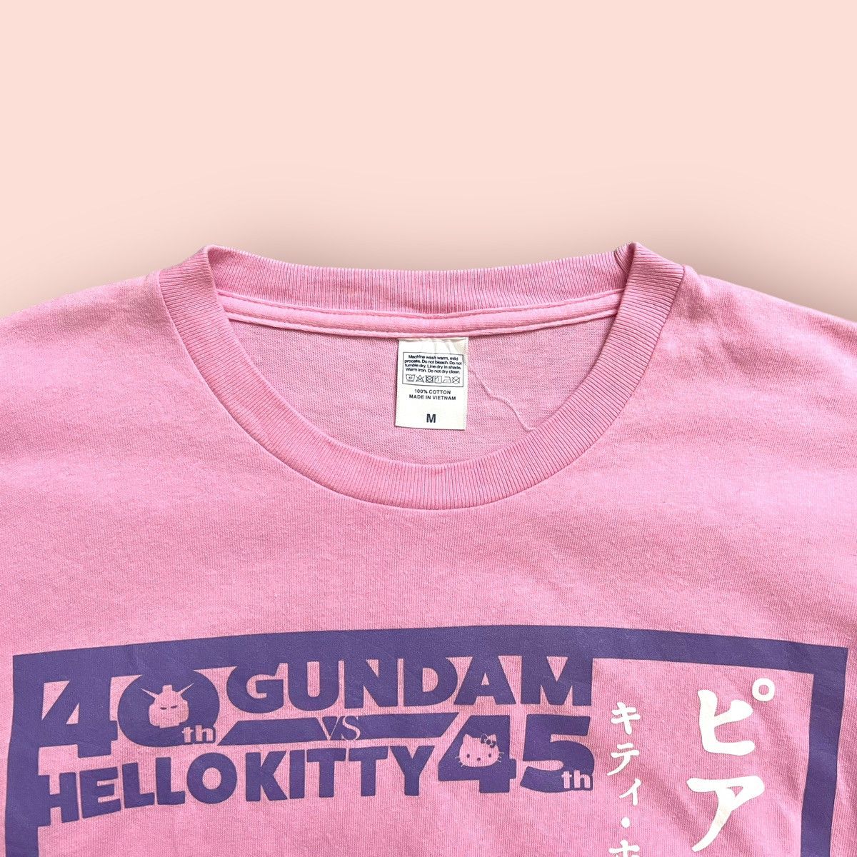 Anime × Cartoon Network × Japanese Brand LIMITED EDITION 2019 GUNDAM X HELLO KITTY PINK TEE Size US M / EU 48-50 / 2 - 9 Thumbnail
