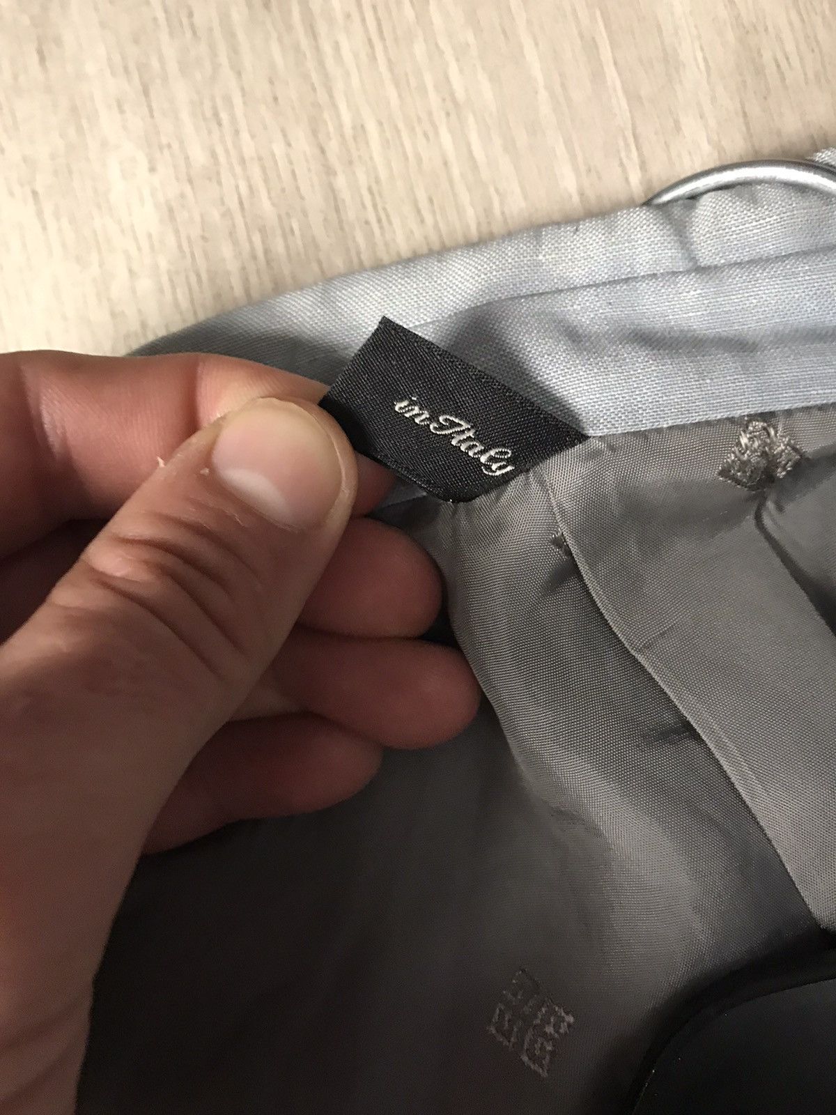 Givenchy Givenchy gentleman Lana Lino luxury suit Size 40R - 14 Thumbnail