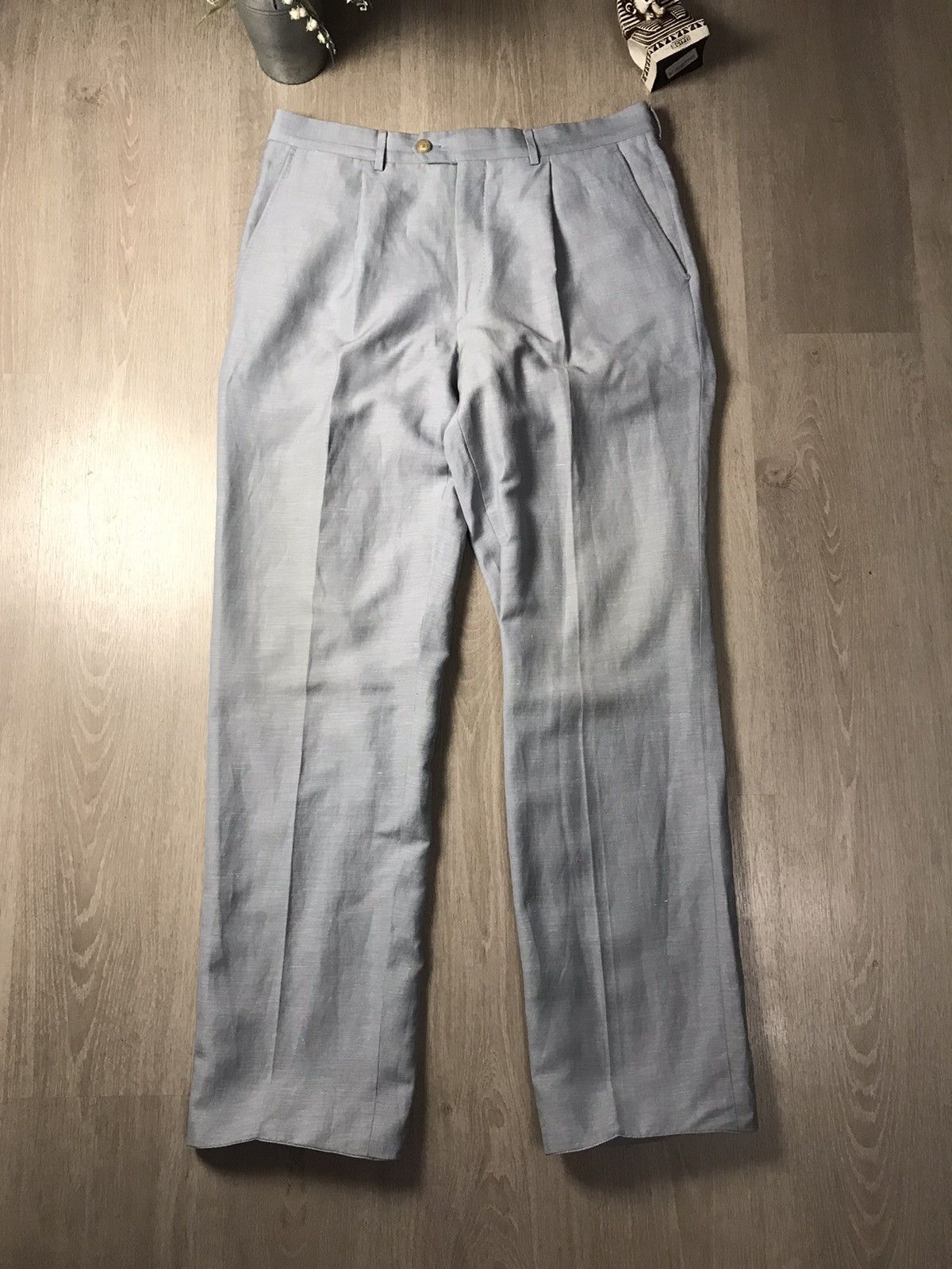 Givenchy Givenchy gentleman Lana Lino luxury suit Size 40R - 16 Thumbnail