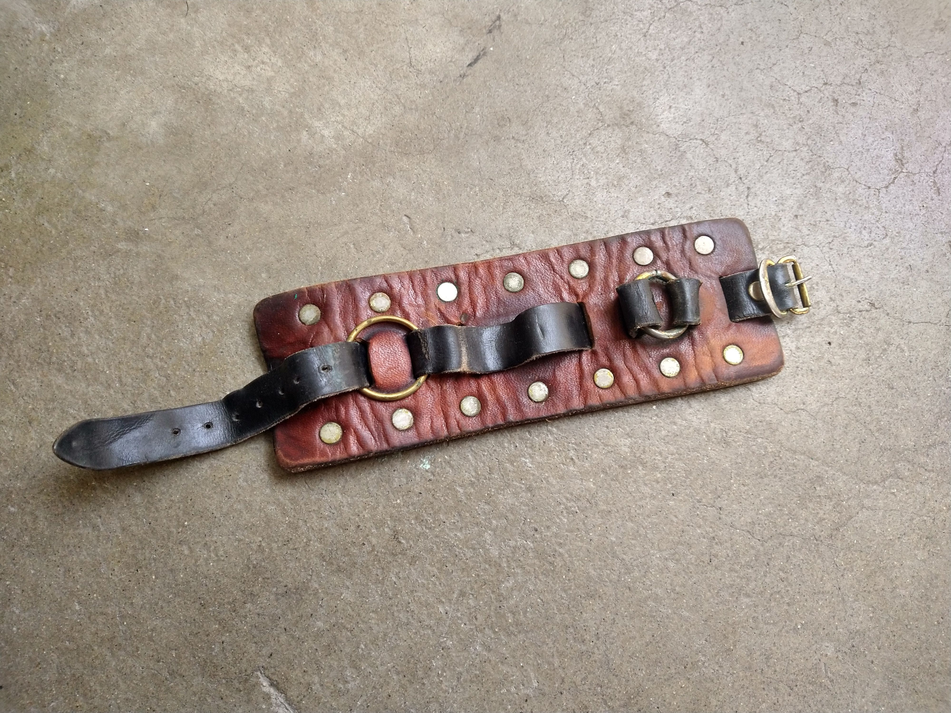Genuine Leather Brown Leather Bracelet Wide Adjustable Brass Size ONE SIZE - 1 Thumbnail