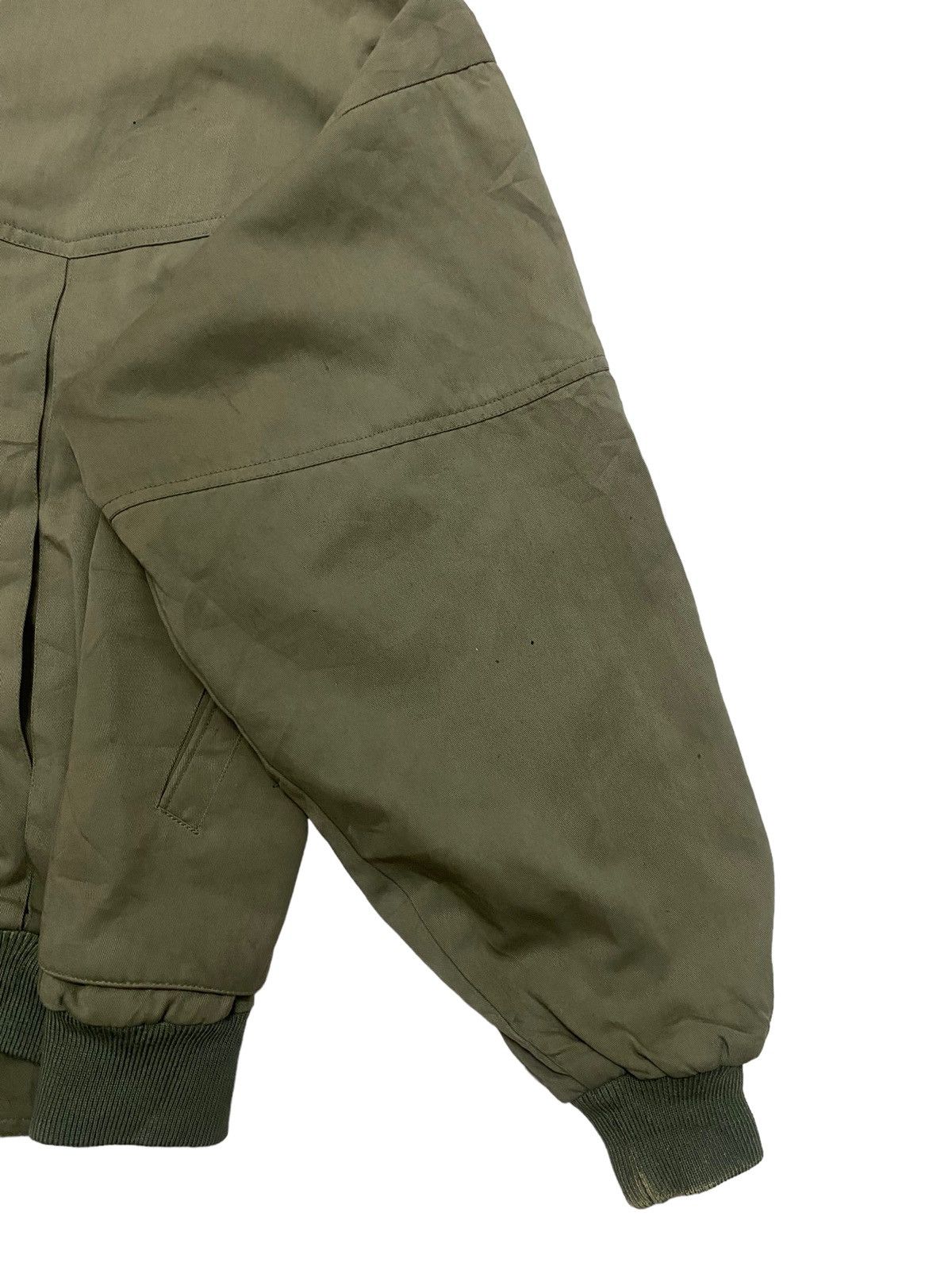 Vintage Vintage Military Cotton Bomber Jacket Size US L / EU 52-54 / 3 - 13 Thumbnail