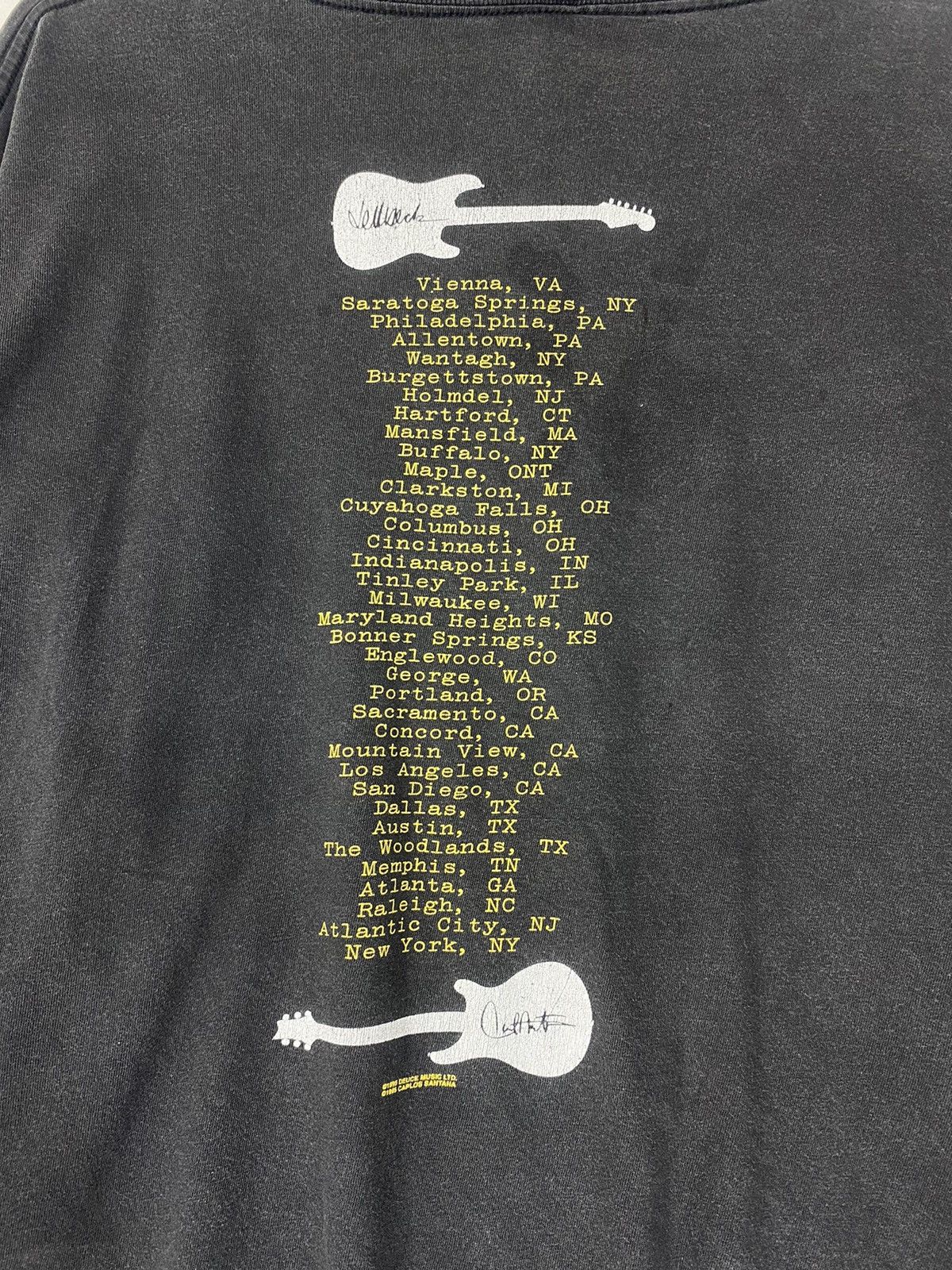 Band Tees Vintage rare 1995 Santana tour guitarist Size US XL / EU 56 / 4 - 5 Thumbnail