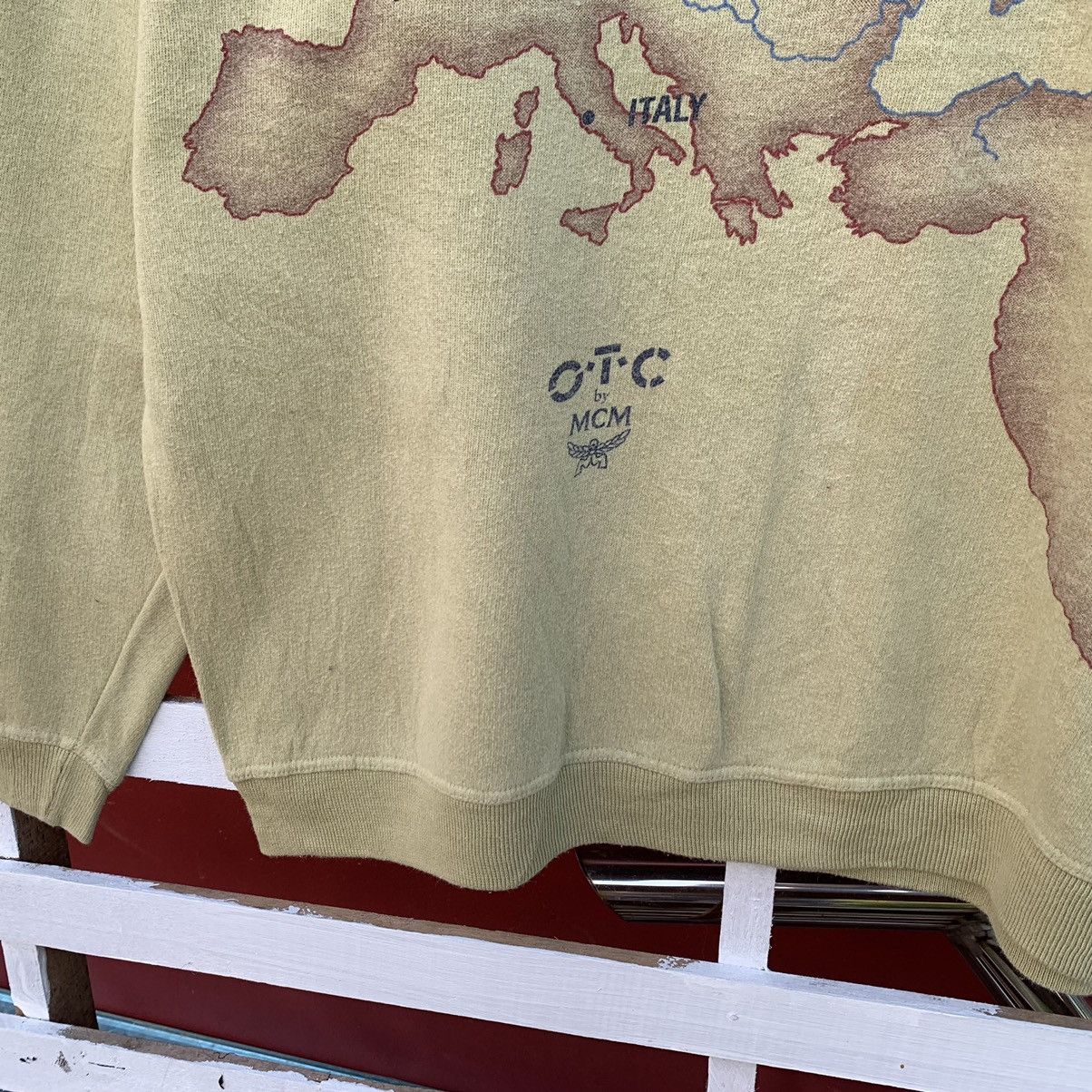 MCM Vintage MCM Otc Europe Maps Sweatshirt Size US L / EU 52-54 / 3 - 5 Thumbnail
