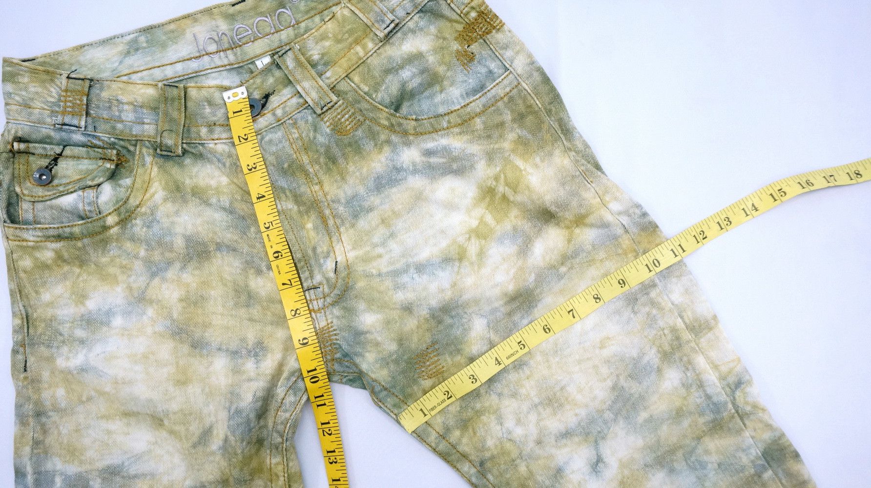 Japanese Brand Rare Japanese Brand JONEAA Tie Dye Camo Short Rise Jeans Size US 31 - 17 Thumbnail