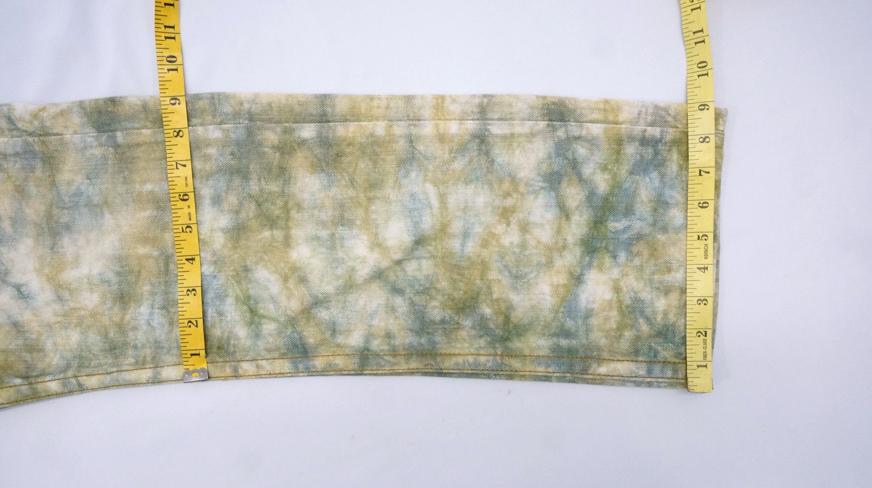 Japanese Brand Rare Japanese Brand JONEAA Tie Dye Camo Short Rise Jeans Size US 31 - 19 Thumbnail