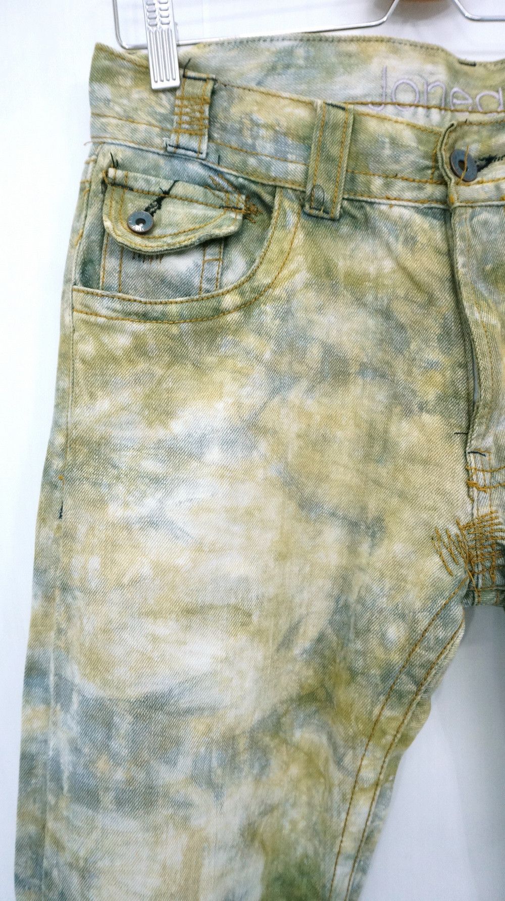 Japanese Brand Rare Japanese Brand JONEAA Tie Dye Camo Short Rise Jeans Size US 31 - 4 Thumbnail