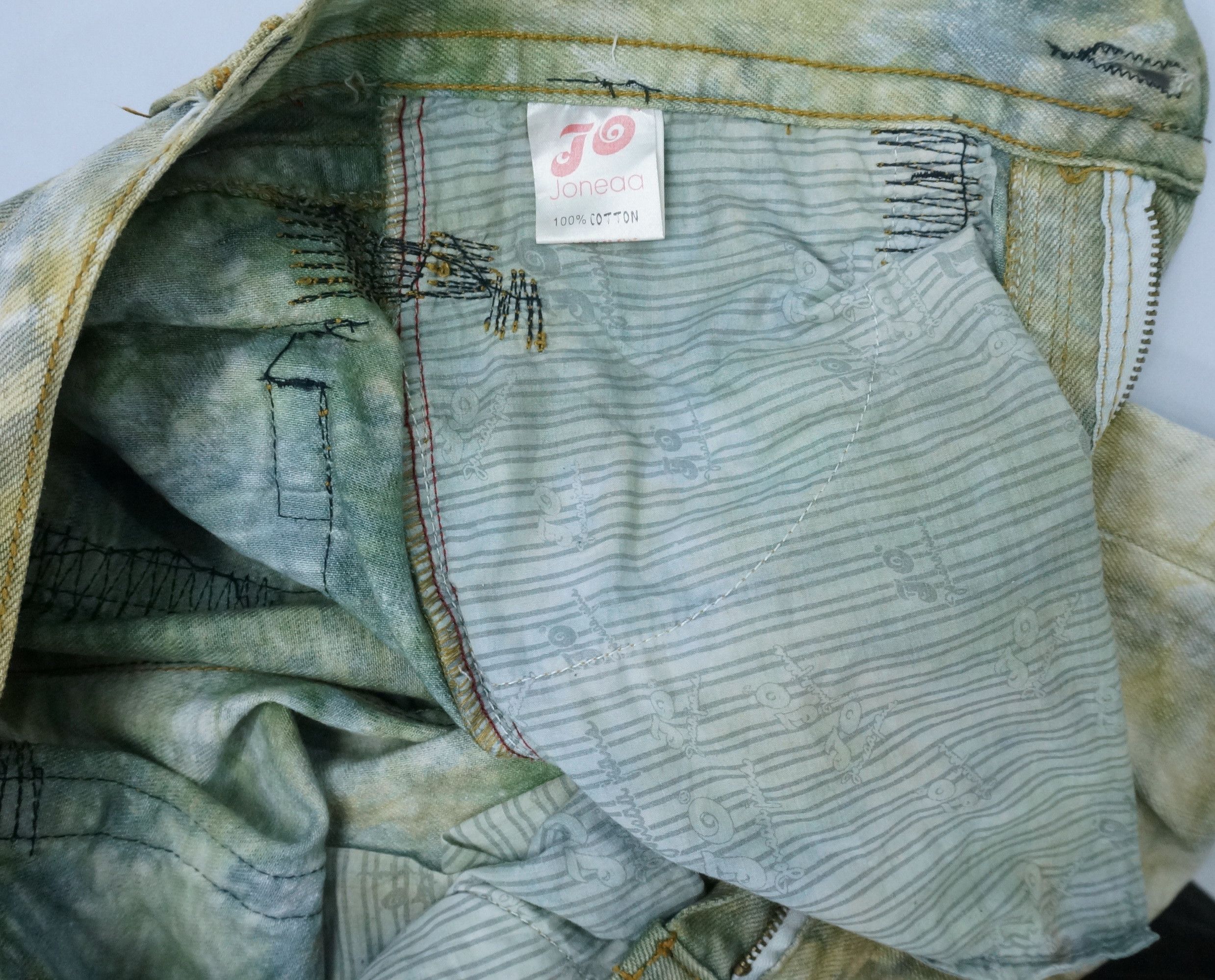 Japanese Brand Rare Japanese Brand JONEAA Tie Dye Camo Short Rise Jeans Size US 31 - 21 Thumbnail