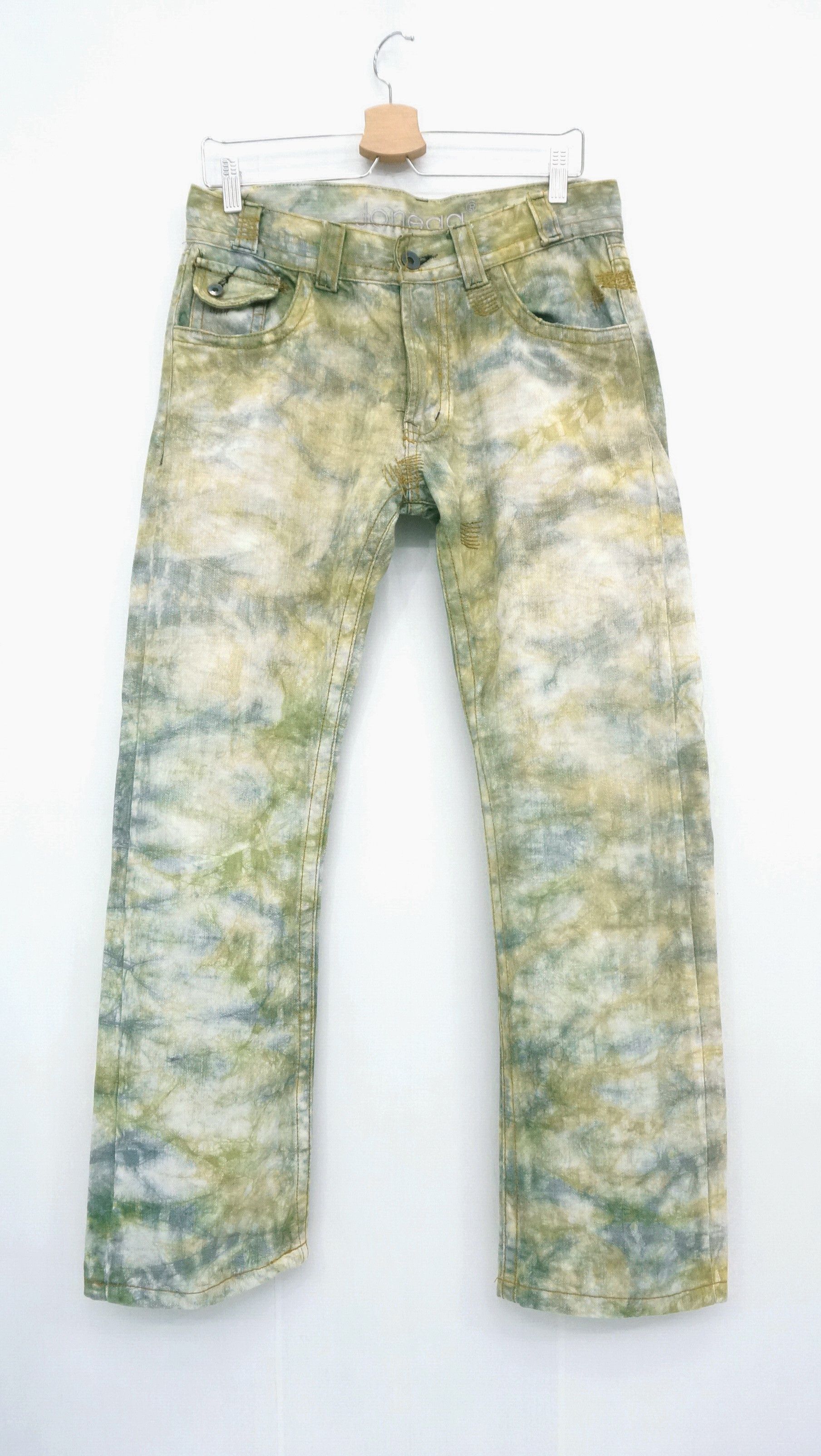 Japanese Brand Rare Japanese Brand JONEAA Tie Dye Camo Short Rise Jeans Size US 31 - 1 Thumbnail