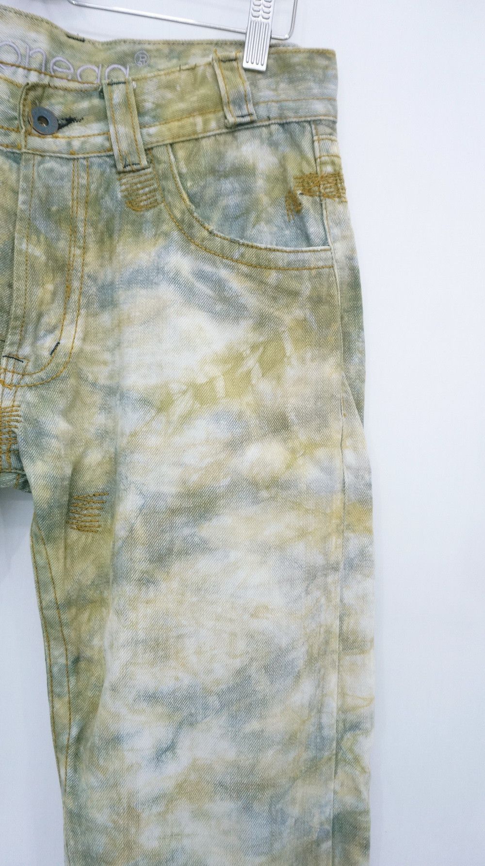 Japanese Brand Rare Japanese Brand JONEAA Tie Dye Camo Short Rise Jeans Size US 31 - 5 Thumbnail