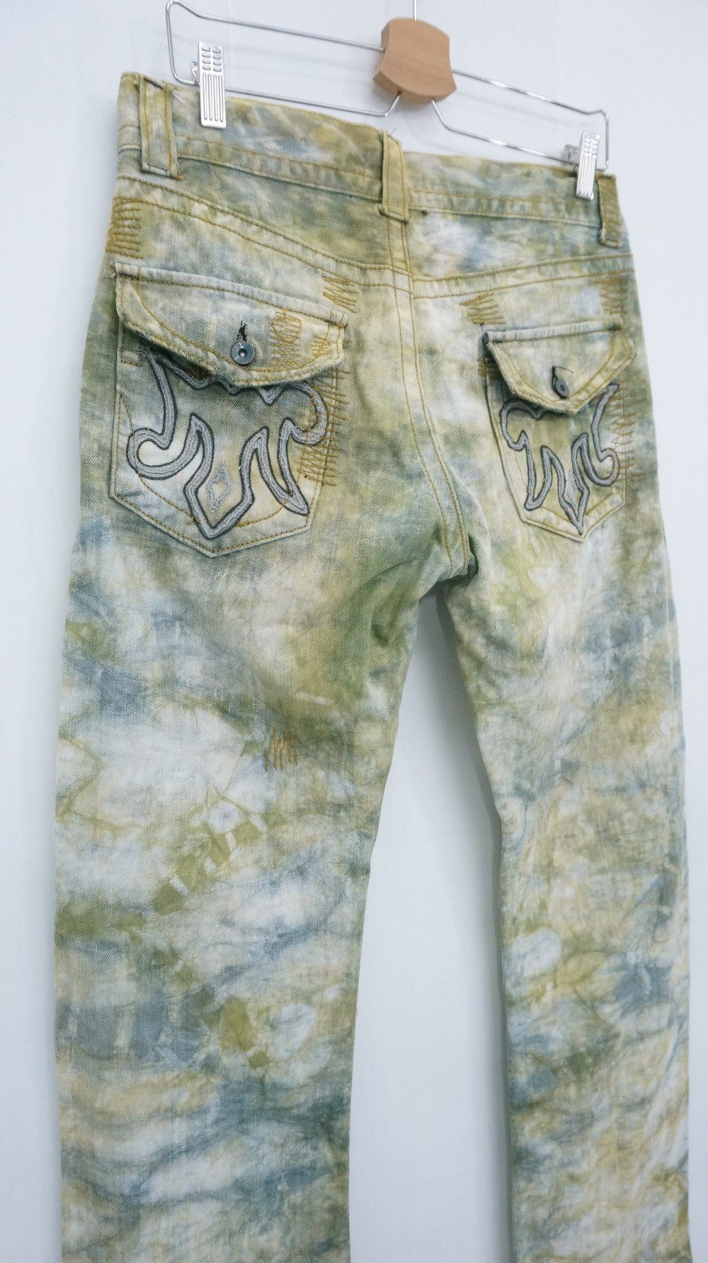 Japanese Brand Rare Japanese Brand JONEAA Tie Dye Camo Short Rise Jeans Size US 31 - 9 Thumbnail