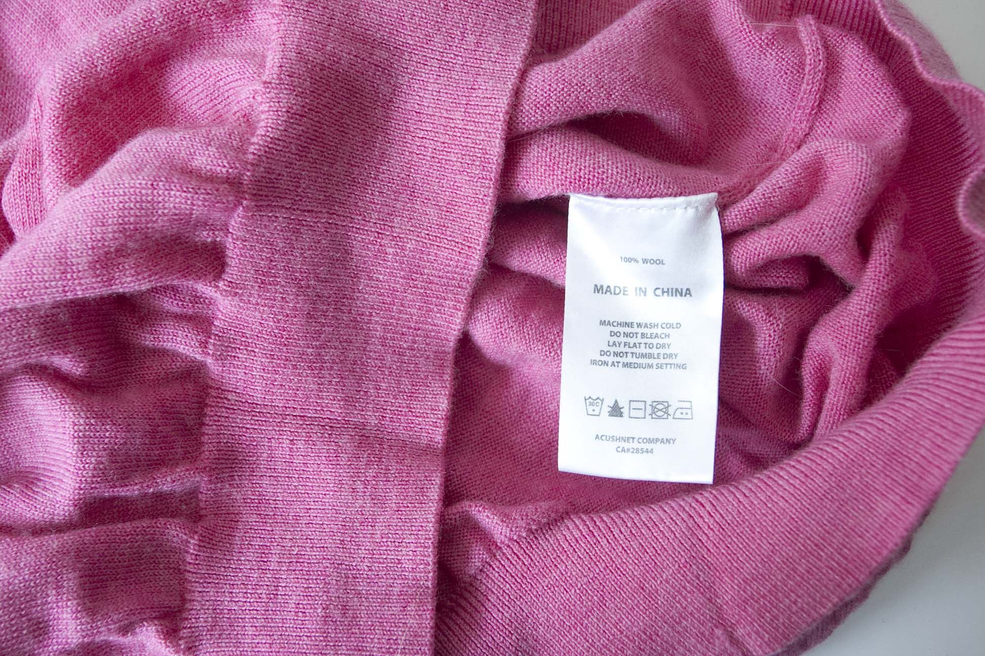 Footjoy Footjoy Sweater Maple Wool Pink w/ FLAWS Size L Size US L / EU 52-54 / 3 - 4 Thumbnail