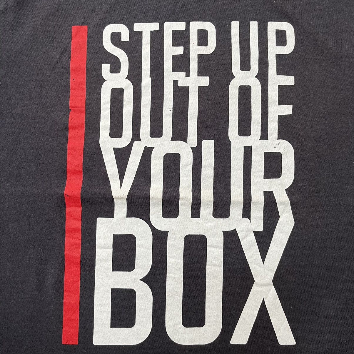 Japanese Brand × Marlboro × Number (N)ine Marlboro X Number(n)ine Step Up Out Of Your Box Tee Size US L / EU 52-54 / 3 - 5 Thumbnail