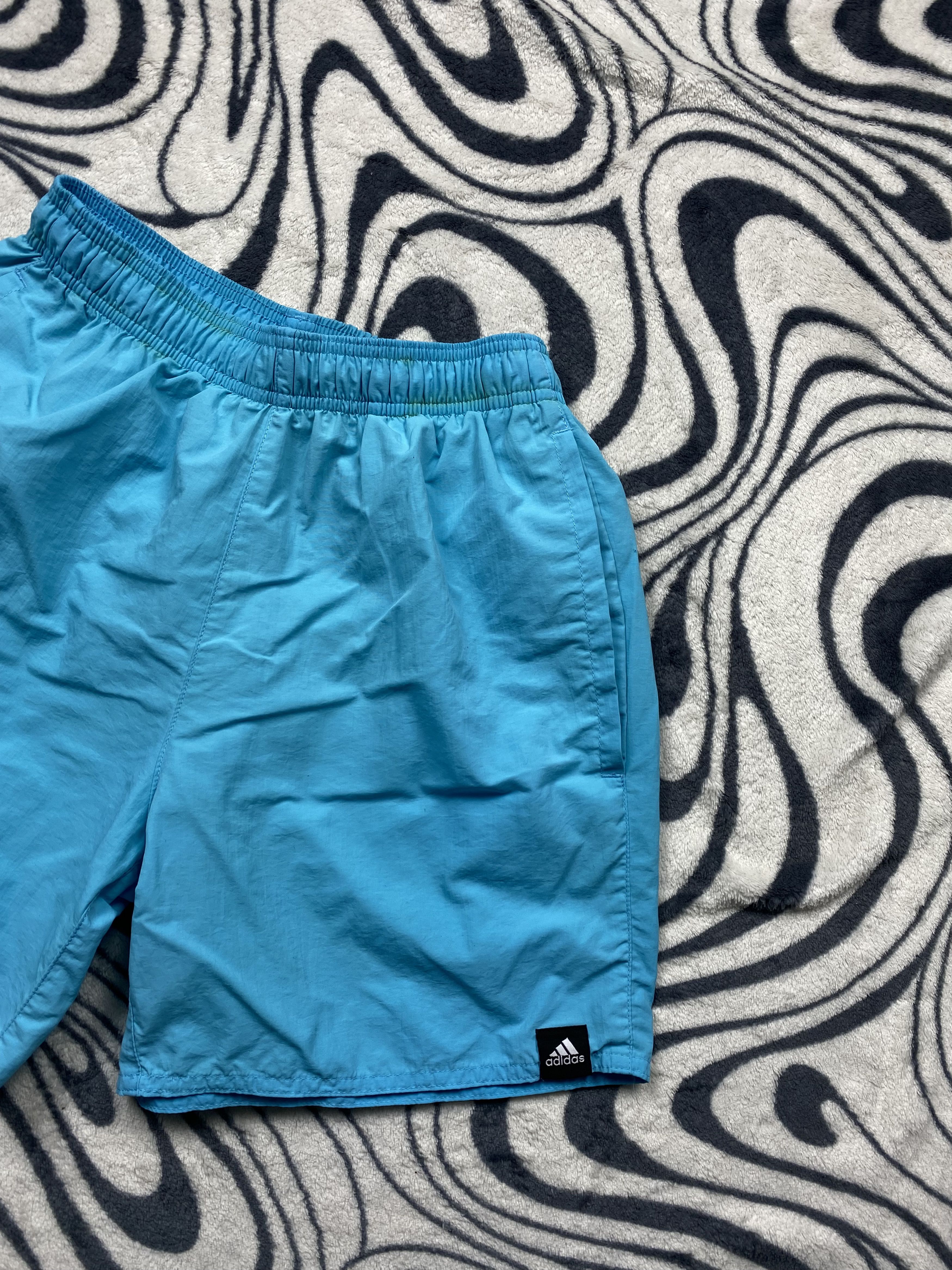 Adidas Vintage Adidas Mens Nylon Shorts Y2K Size US 28 / EU 44 - 2 Thumbnail