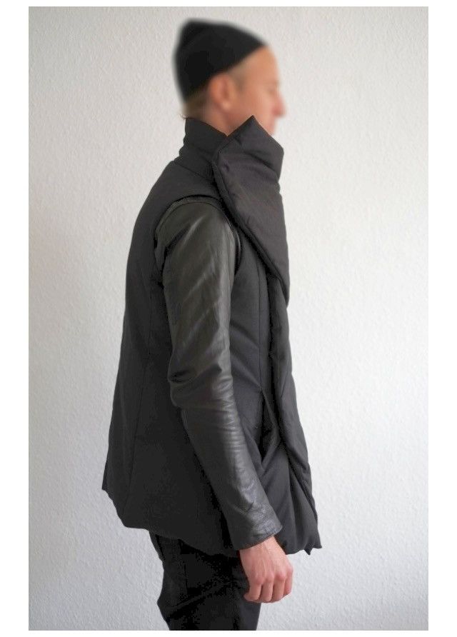 Julius goose down padded vest Size US L / EU 52-54 / 3 - 3 Thumbnail