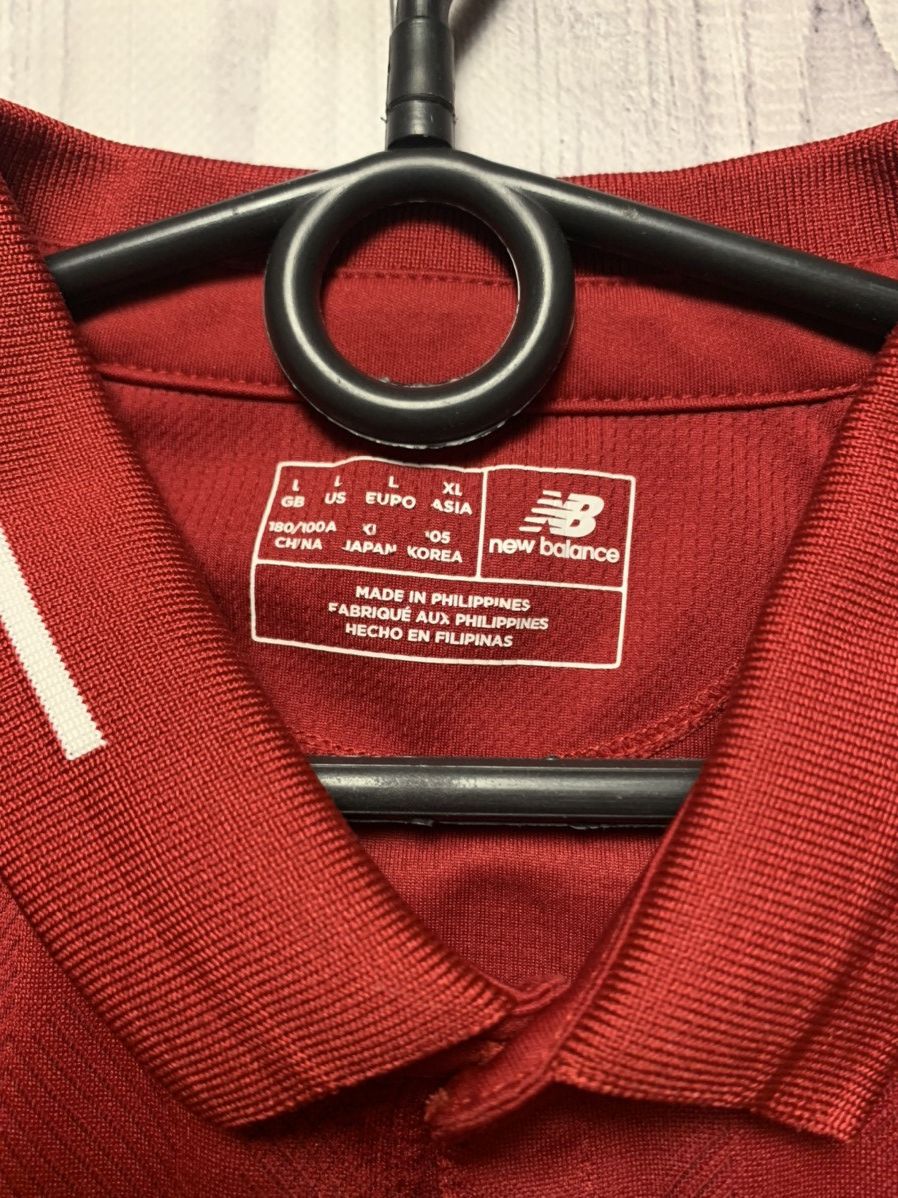 Vintage Vintage Liverpool 11 Salah soccer jersey size L Size US L / EU 52-54 / 3 - 6 Thumbnail