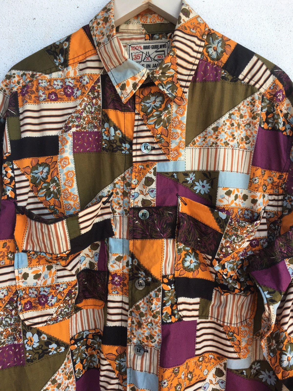 Japanese Brand 100% Avant-Garde News All Overprint Patchwork Design Size US XL / EU 56 / 4 - 3 Thumbnail