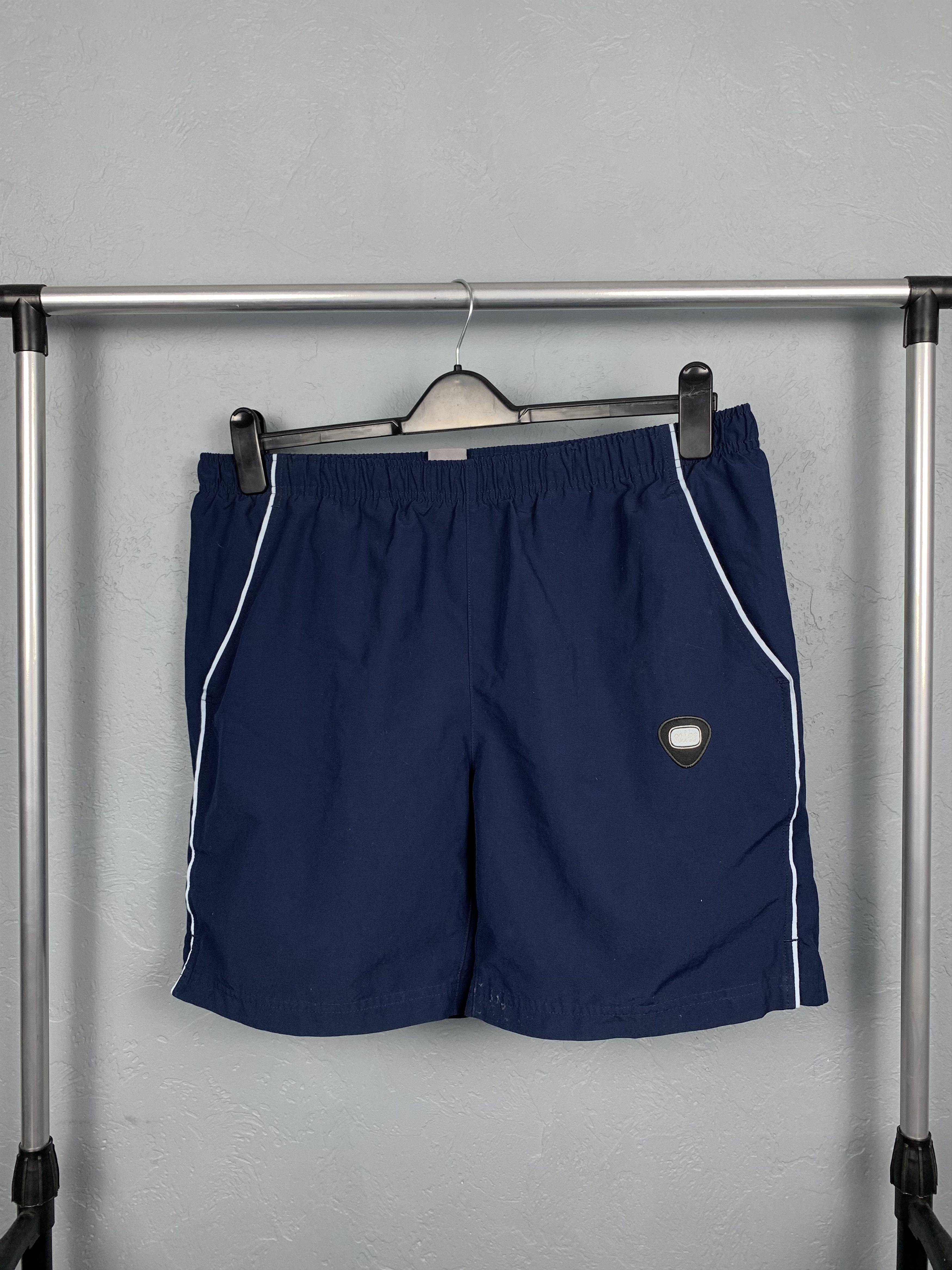 Nike × Vintage Vintage Nike Mens Nylon Shorts Y2K Size US 34 / EU 50 - 1 Thumbnail
