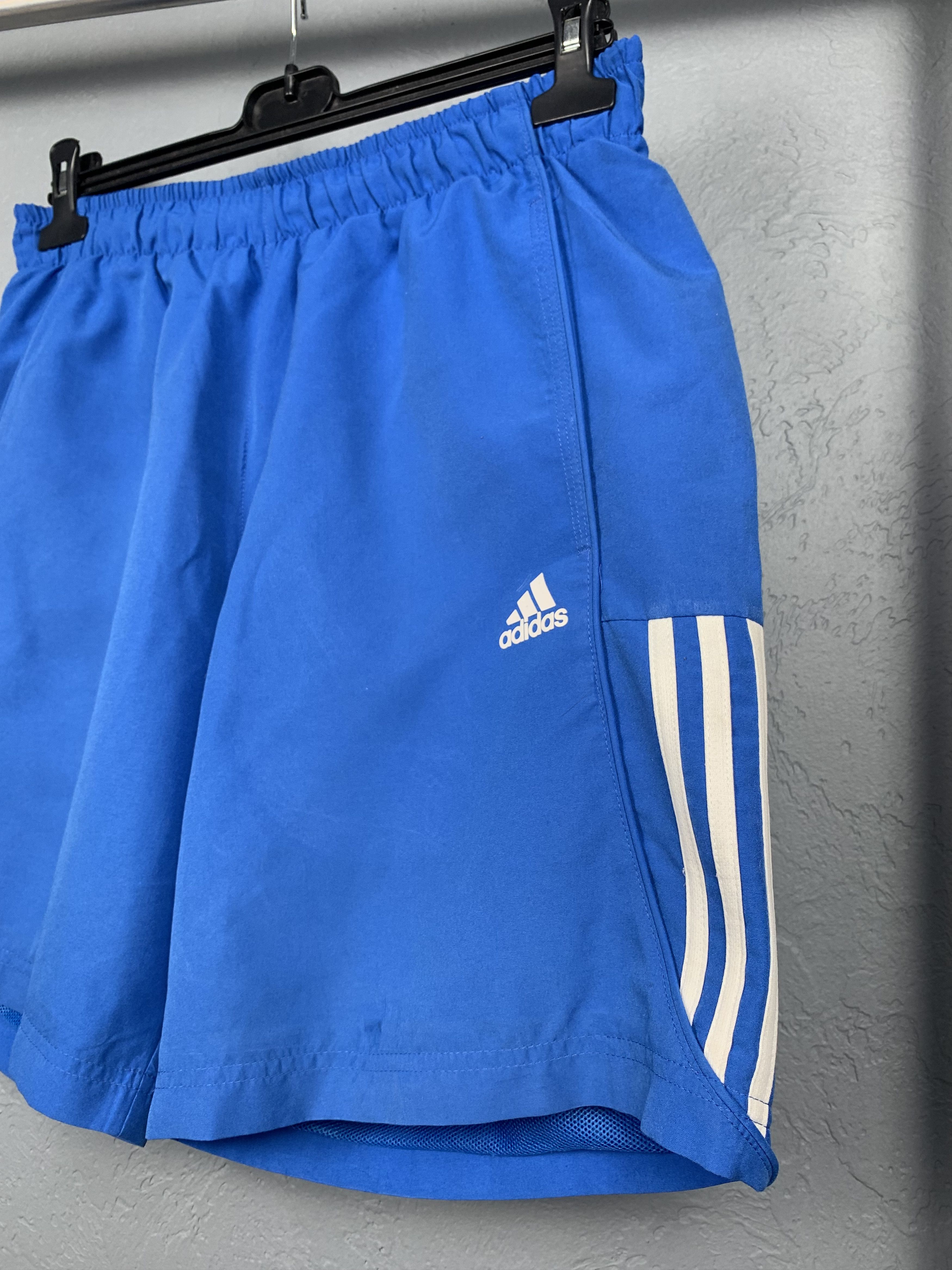 Adidas × Vintage Adidas Vintage Mens Nylon Shorts Y2K Size US 32 / EU 48 - 2 Thumbnail