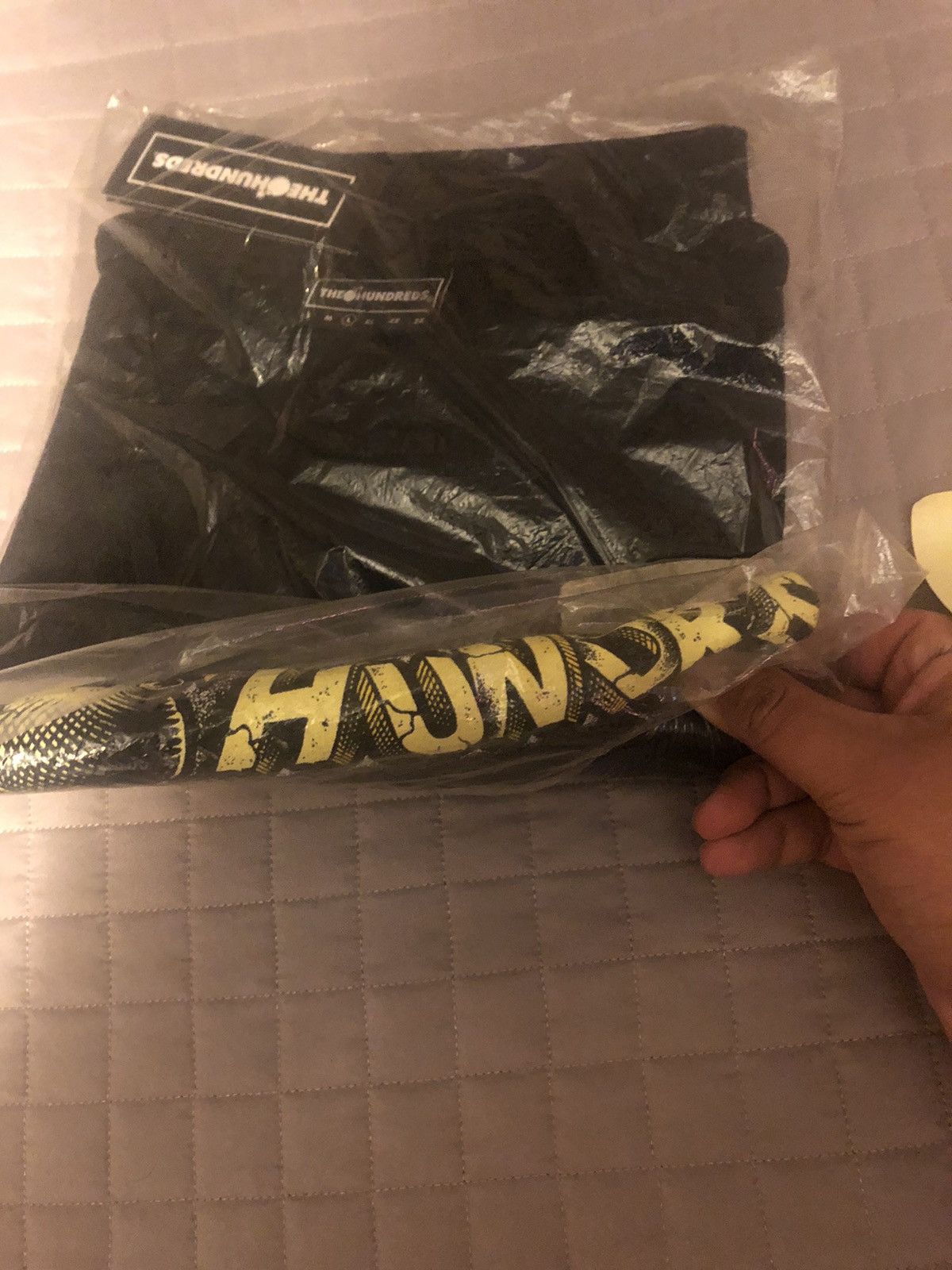 The Hundreds 2012 The Hundreds Wesley bomb tee Size US L / EU 52-54 / 3 - 4 Thumbnail