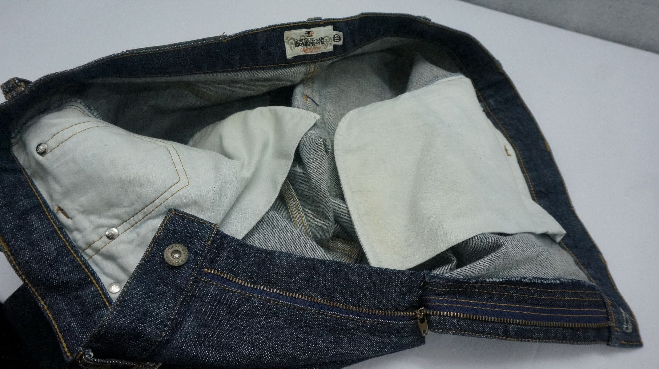 Japanese Brand 🔥 KARAKURI TAMASHII Fujin Raijin Rare Size Denim Size US 43 - 18 Thumbnail