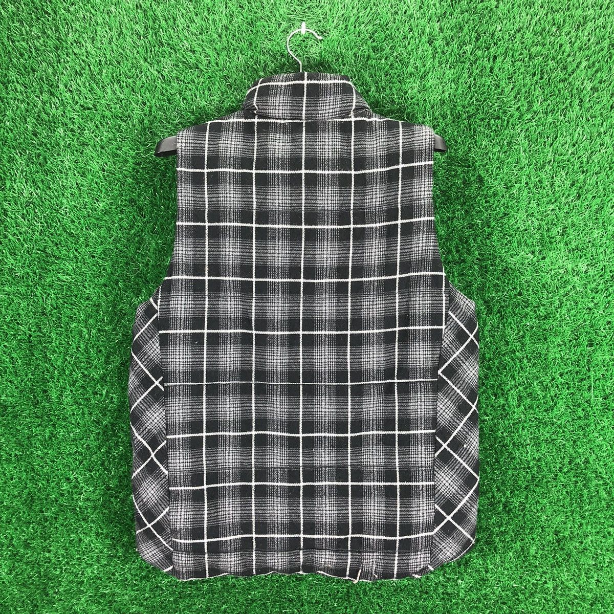 Plus One Clothing Vintage 90's Puffer Vest Checkered by Plus One Size US S / EU 44-46 / 1 - 4 Thumbnail