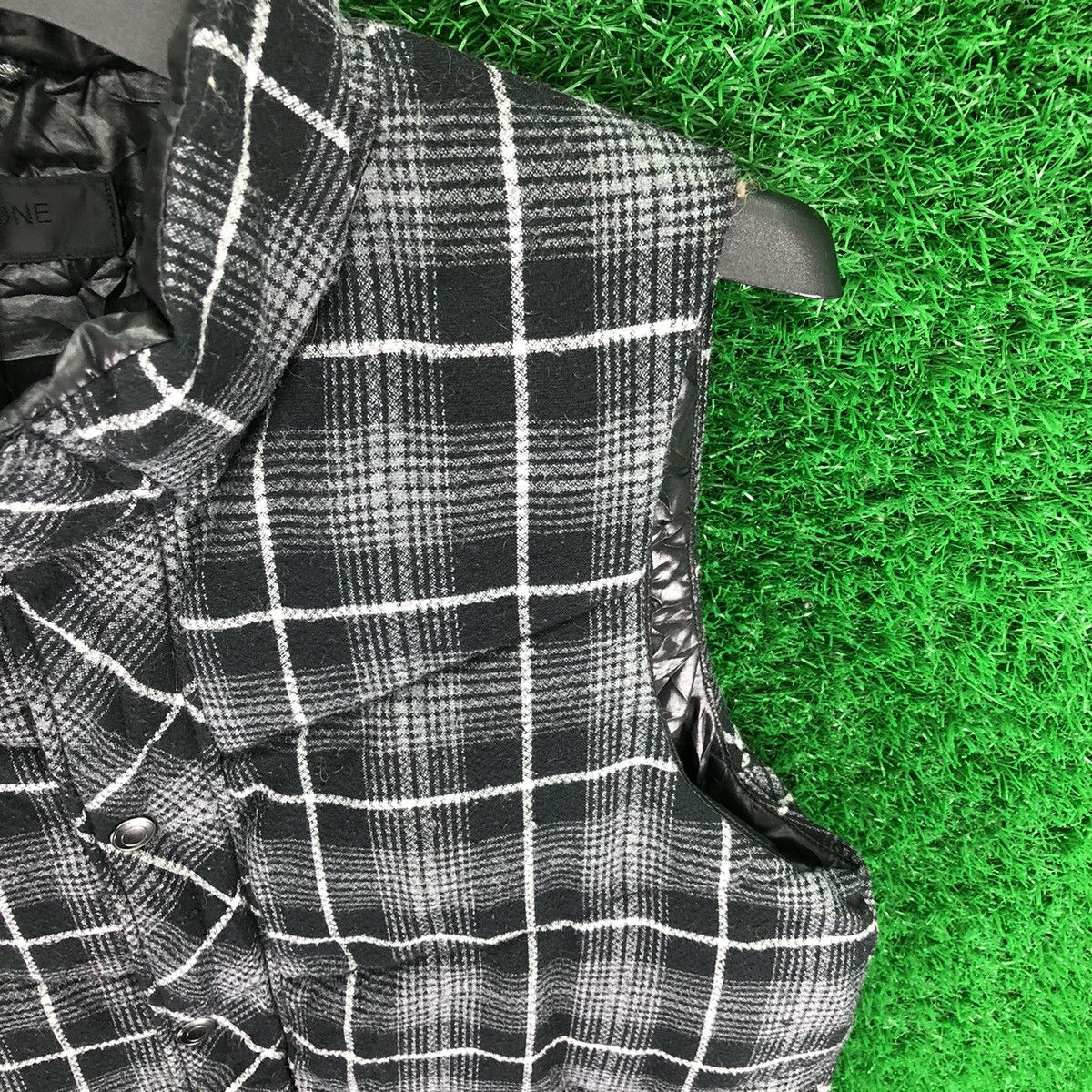 Plus One Clothing Vintage 90's Puffer Vest Checkered by Plus One Size US S / EU 44-46 / 1 - 8 Thumbnail