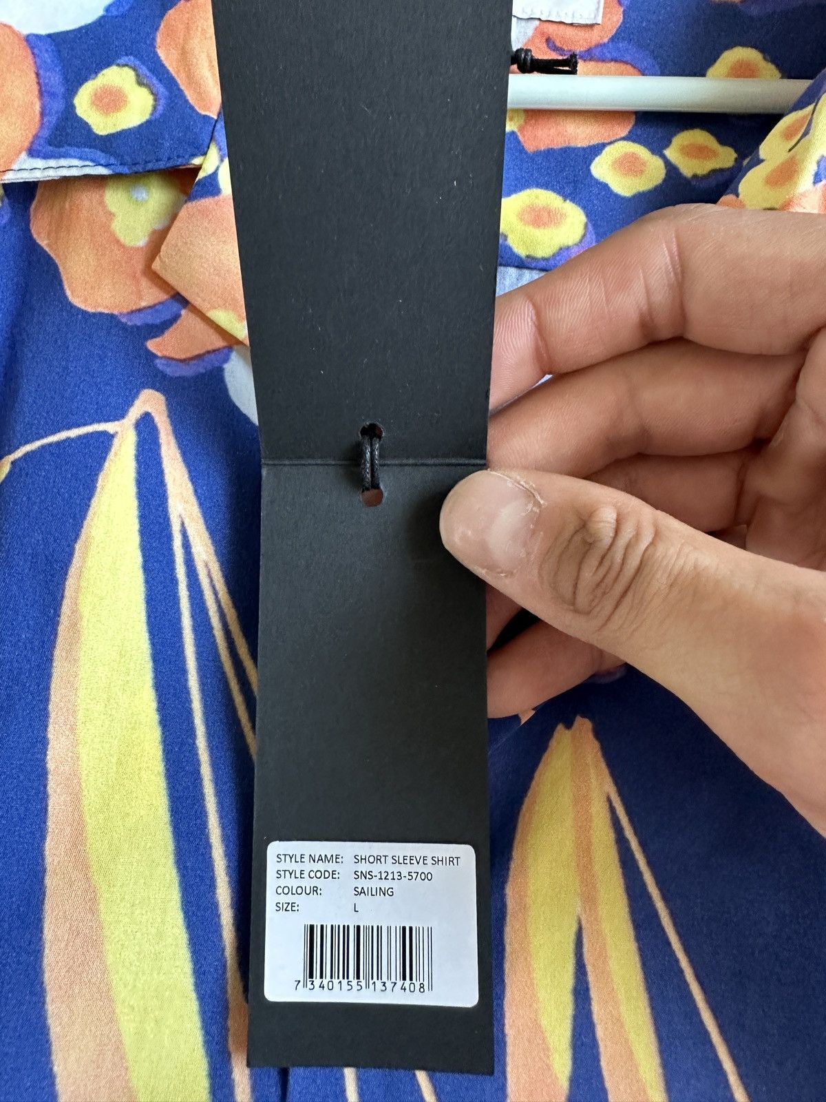 Sneakersnstuff SNS button up Size US L / EU 52-54 / 3 - 4 Thumbnail