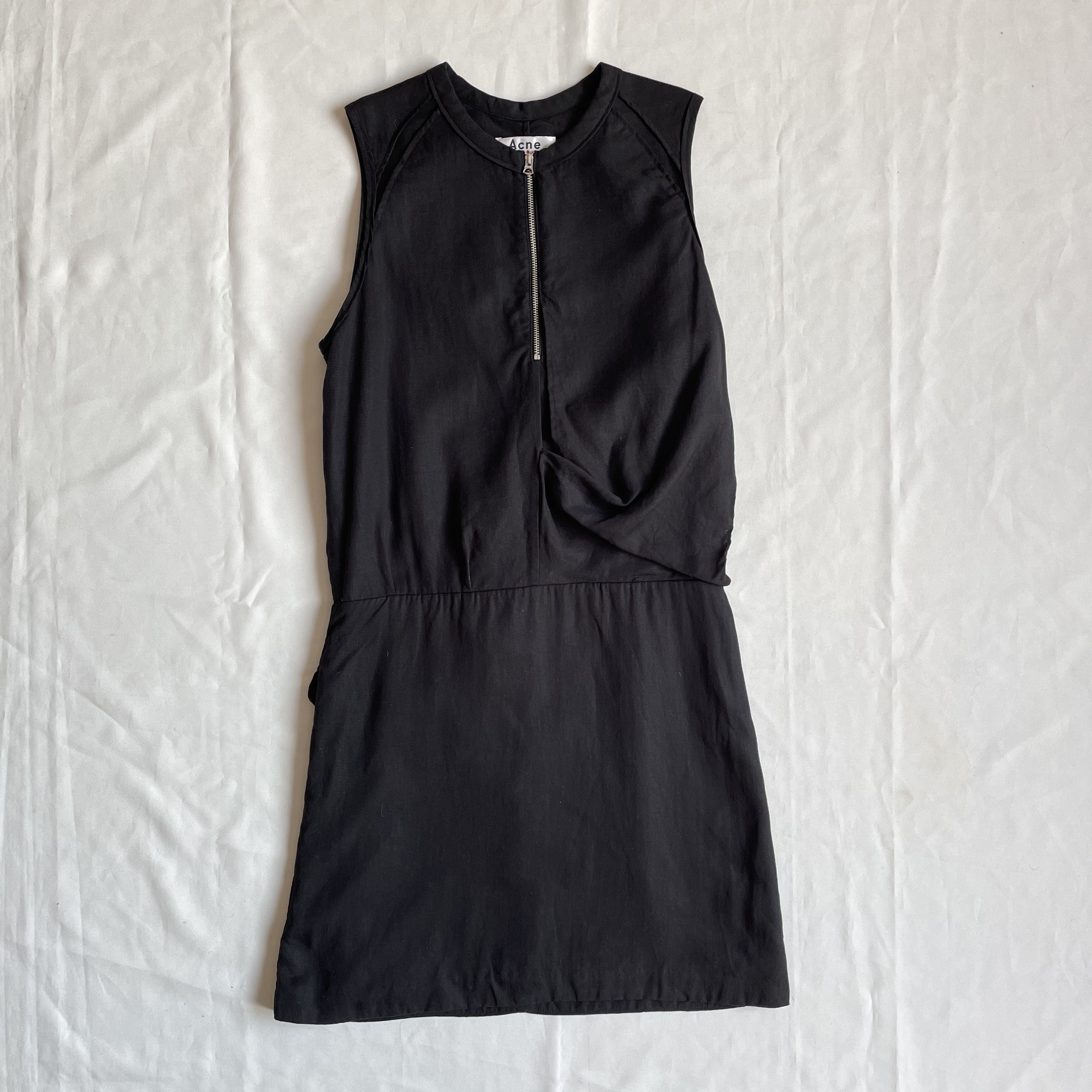 Acne Studios Acne Studios Twist Fluid Lyocell Black Dress Size 34 Size XXS / US 00 / IT 34 - 1 Thumbnail