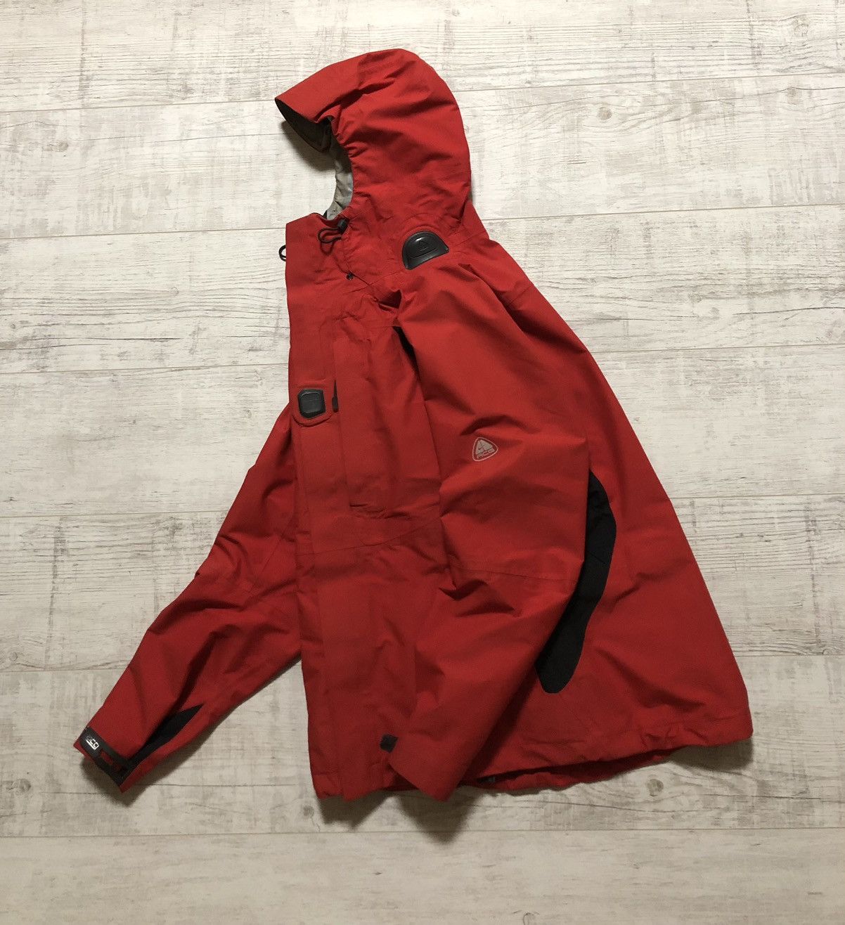 Vintage RARE Vintage Nike ACG Comm Gore-Tex XCR Jacket 2004 | Grailed