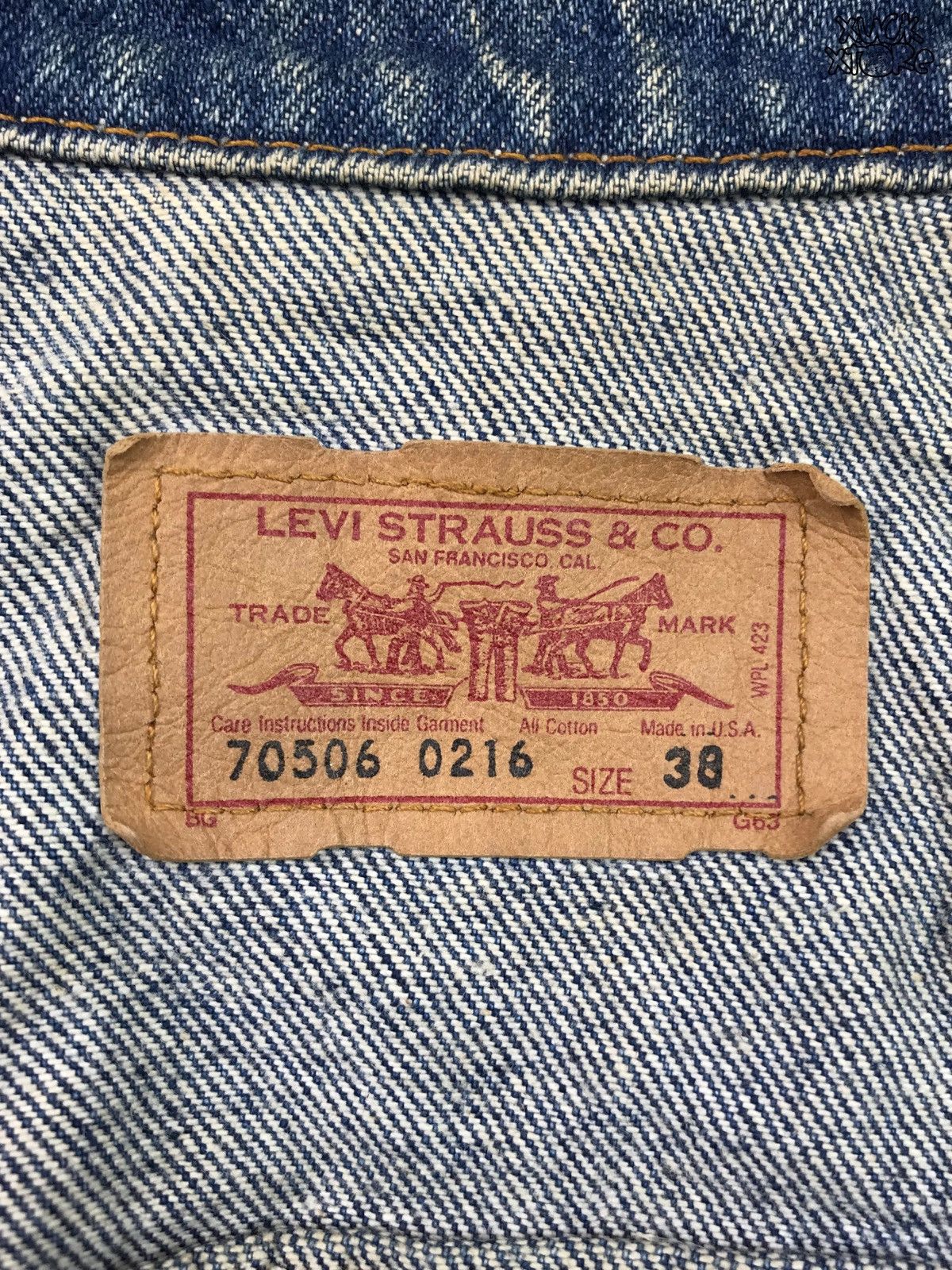 Levi's VINTAGE LEVI’S 70506 0216 DENIM JACKET 38 MADE IN USA Size US M / EU 48-50 / 2 - 11 Thumbnail