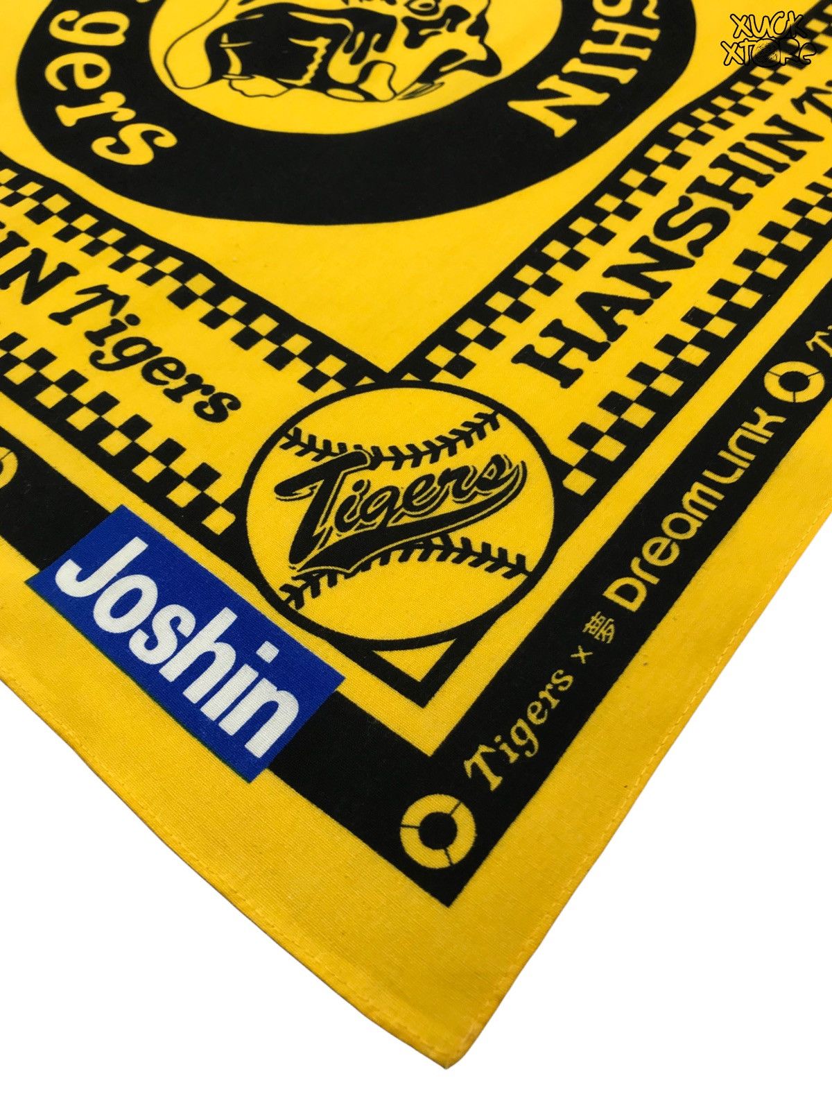 Japanese Brand Hanshin Tigers X Dreamlink Handkerchief/Bandana/Neckerchief Size ONE SIZE - 3 Thumbnail