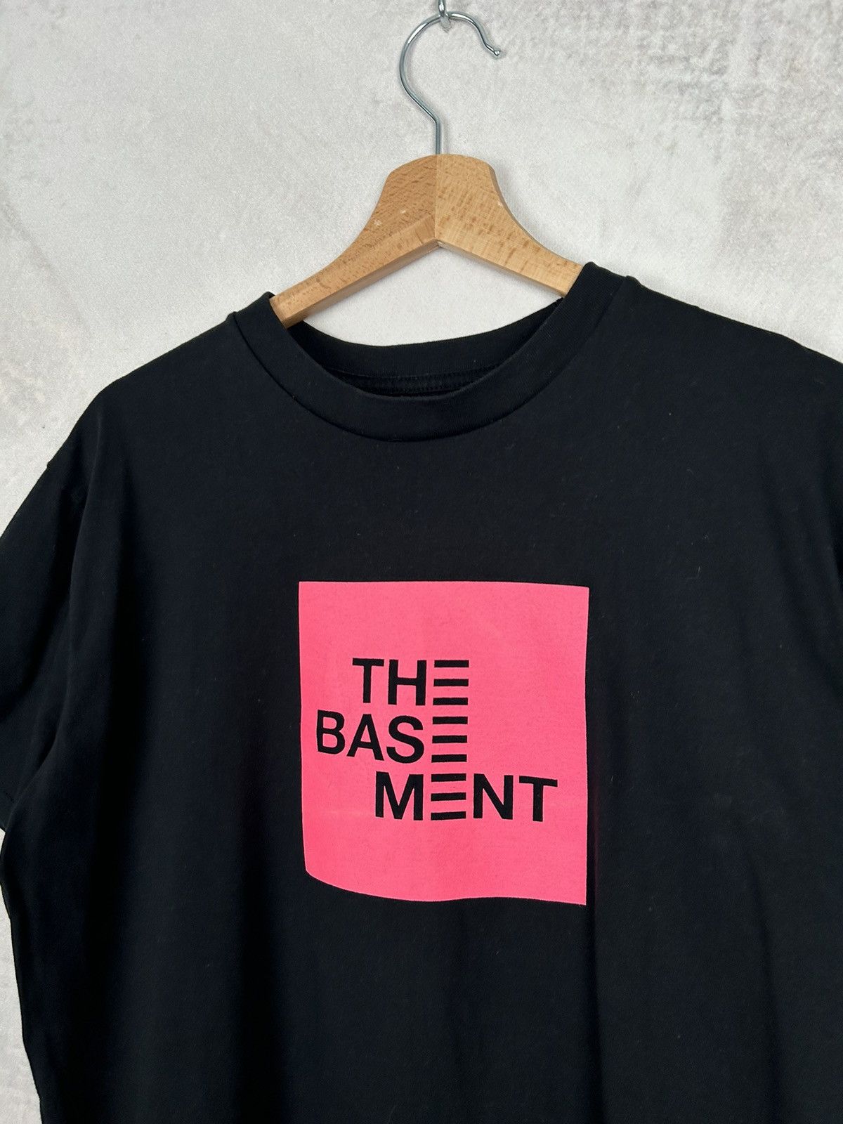 Other The Basement Graphic Tee Streetwear Hype Sneakers Size US L / EU 52-54 / 3 - 3 Thumbnail