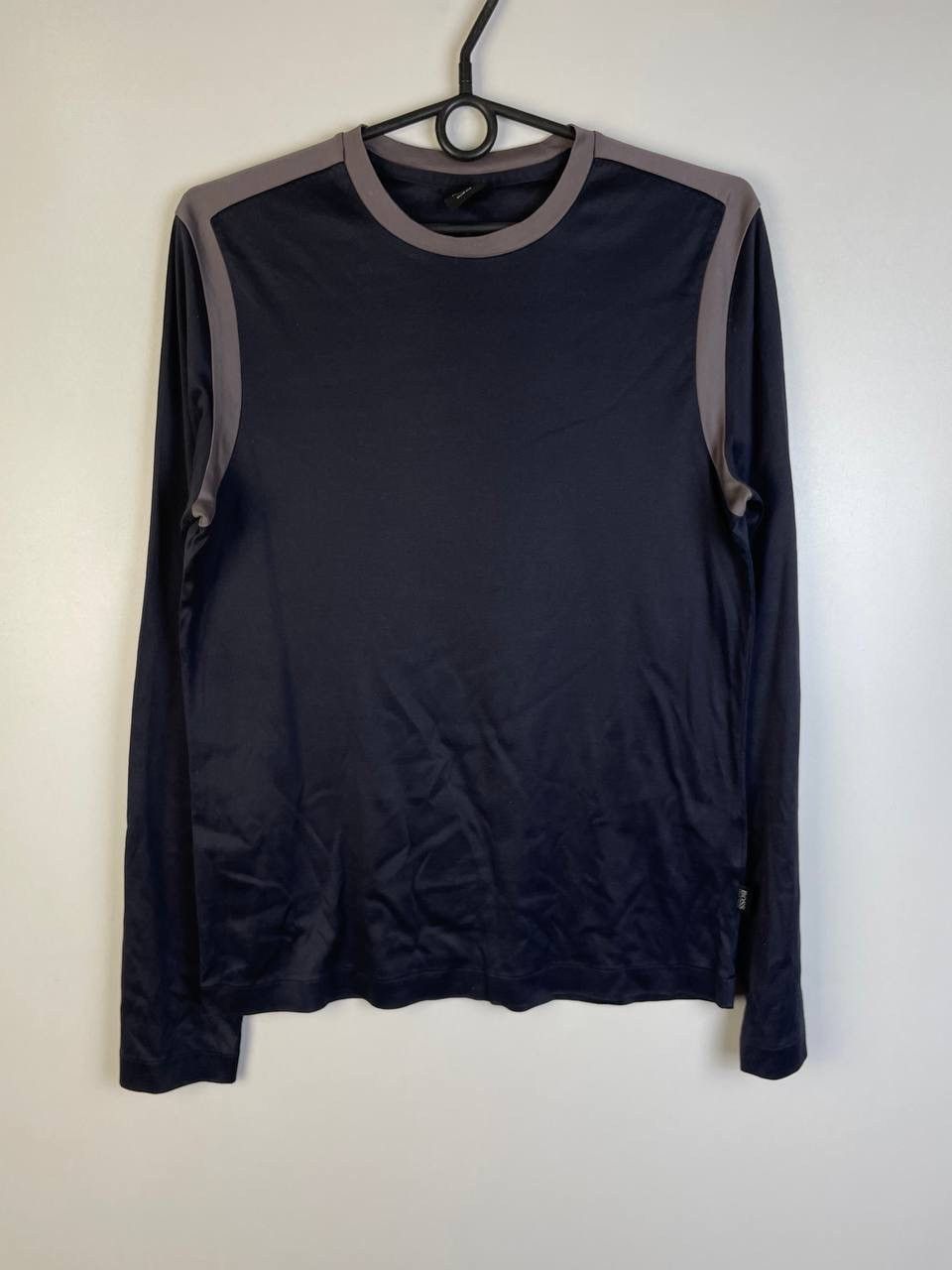 Hugo Boss Hugo boss luxury long sleeve size S Size US S / EU 44-46 / 1 - 1 Thumbnail
