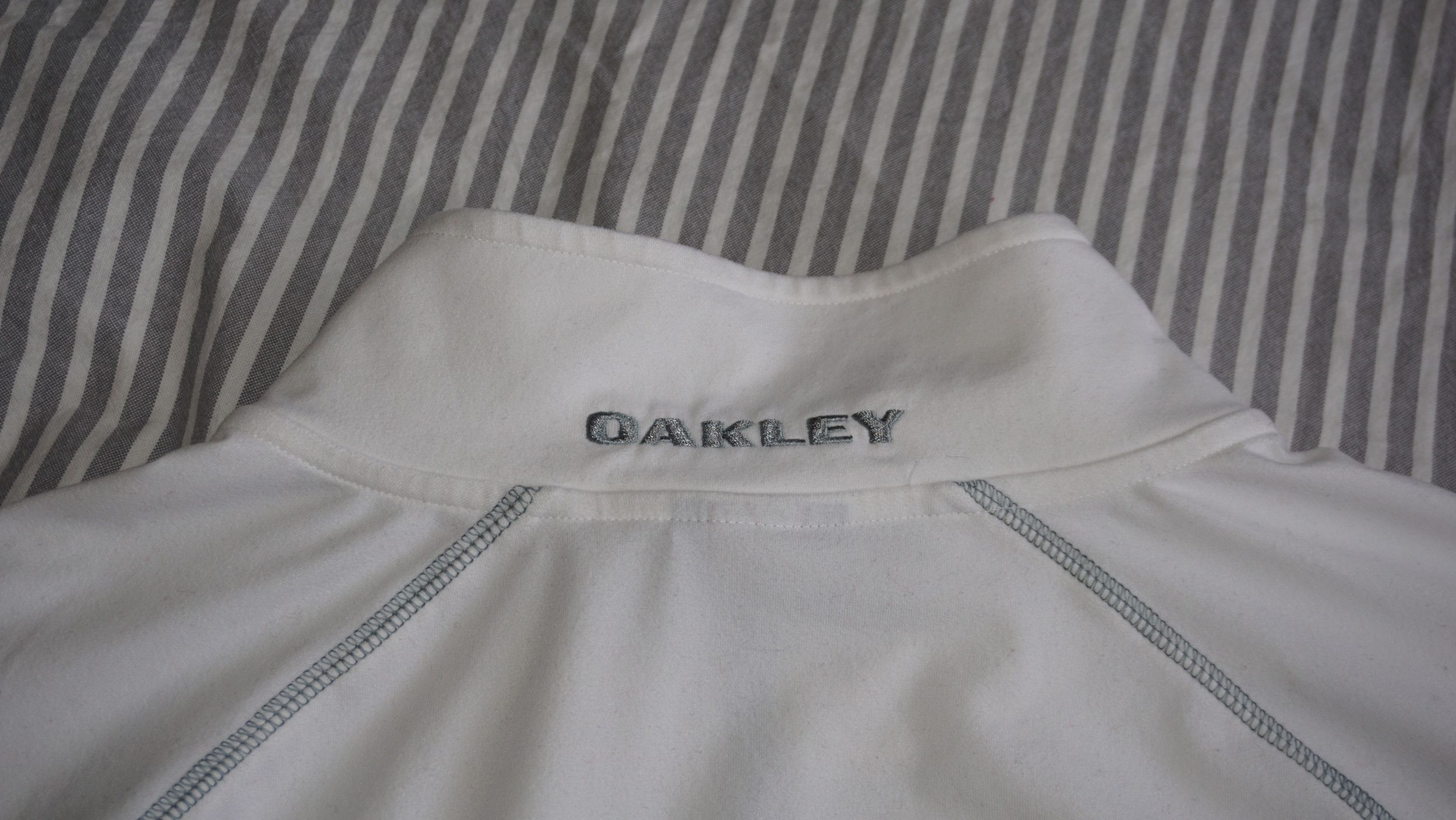 Oakley Oakley Vintage O Hydrolix Thermal Active 1/3 Zip Longsleeve Size US XL / EU 56 / 4 - 7 Thumbnail