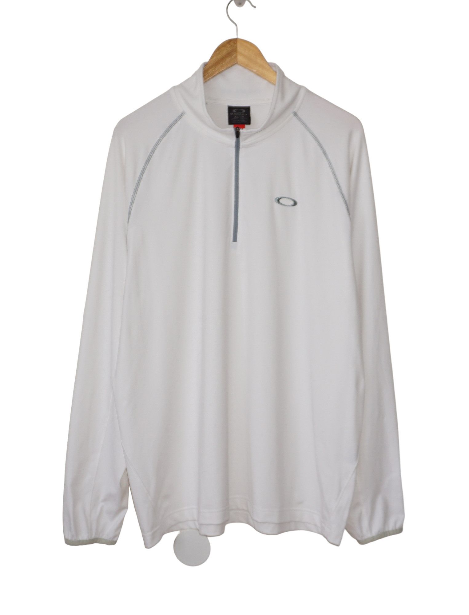 Oakley Oakley Vintage O Hydrolix Thermal Active 1/3 Zip Longsleeve Size US XL / EU 56 / 4 - 1 Thumbnail