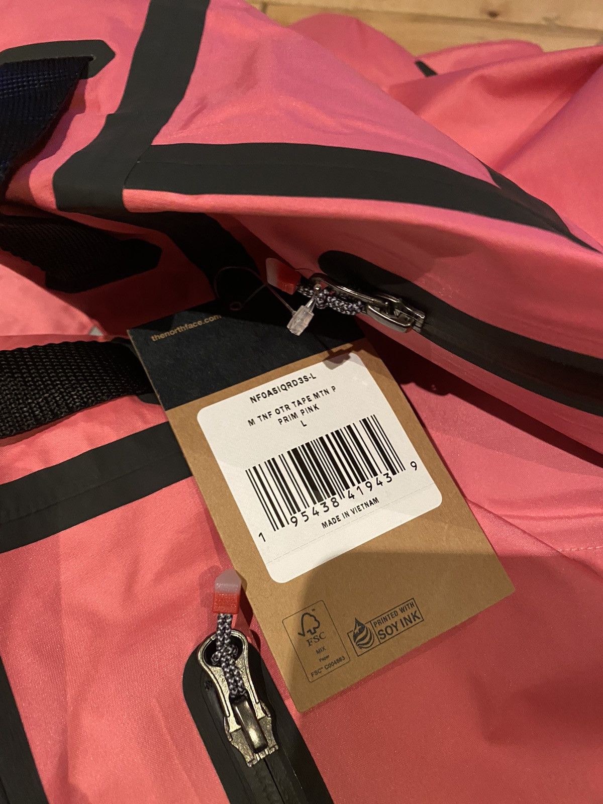 Summit Series Outer Taped Seam Mountain Pants Pink L