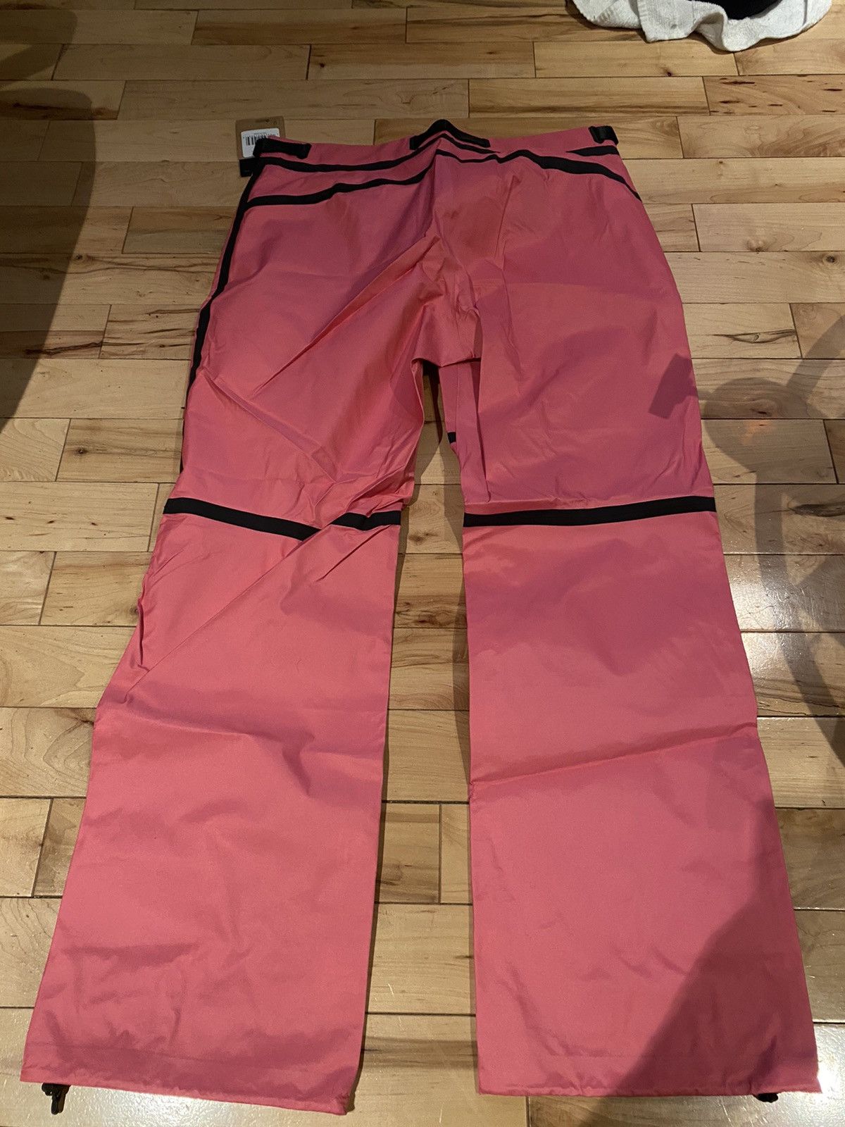 Summit Series Outer Taped Seam Mountain Pants Pink L