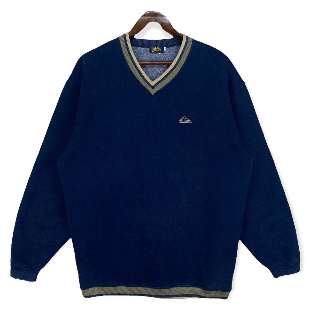 Vintage Quiksilver Vneck Sweatshirt