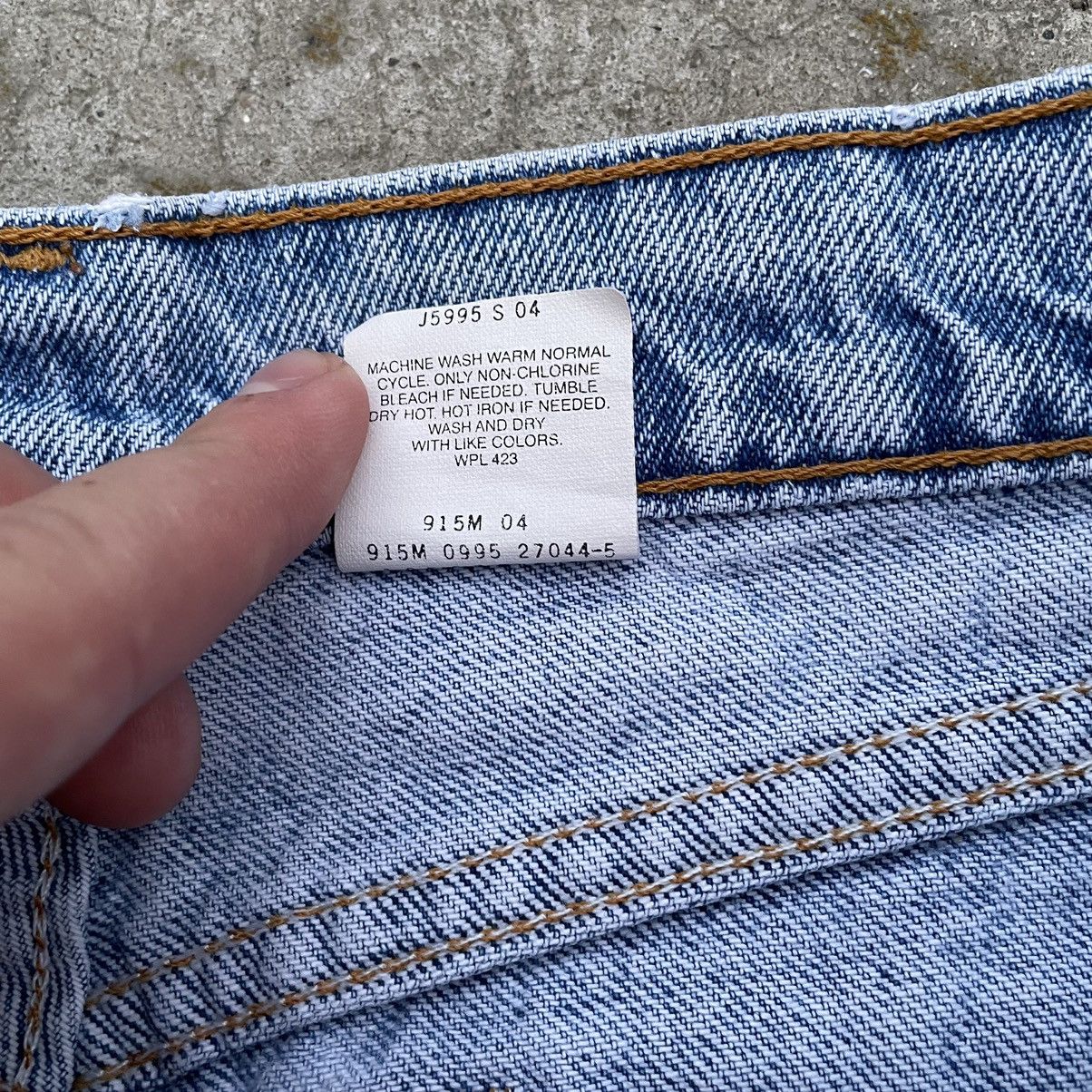 Levi's Vintage Clothing VTG Levi’s 560 M 90s Jeans Crazy Fit Custom Baggy 90s Size US 32 / EU 48 - 15 Thumbnail