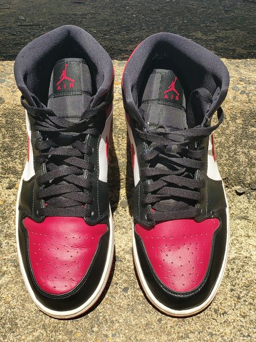 Nike Bred Toe Mid | Grailed