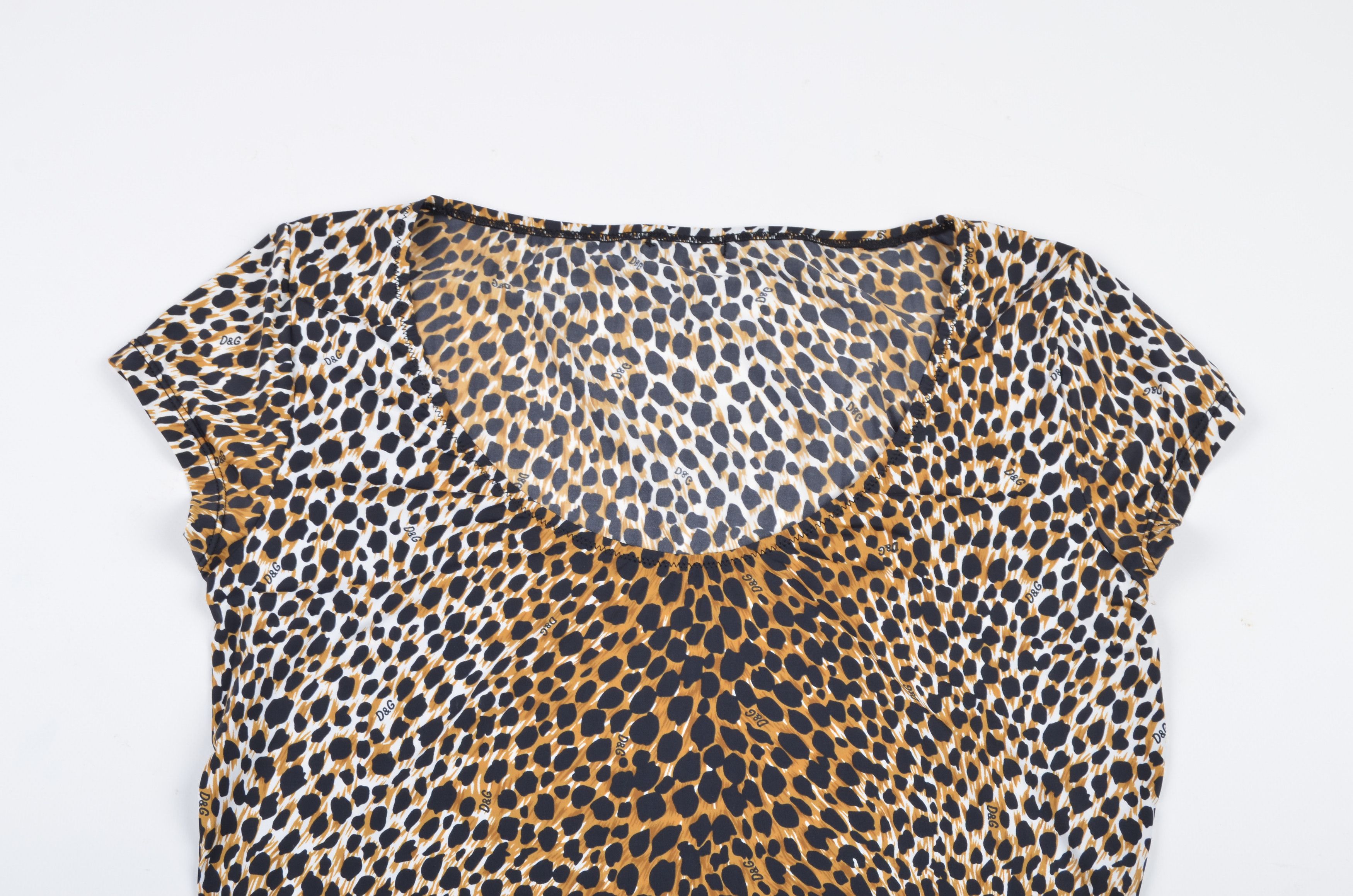 Dolce & Gabbana Vintage Dolce & Gabbana Leopard Tee Size S / US 4 / IT 40 - 5 Thumbnail