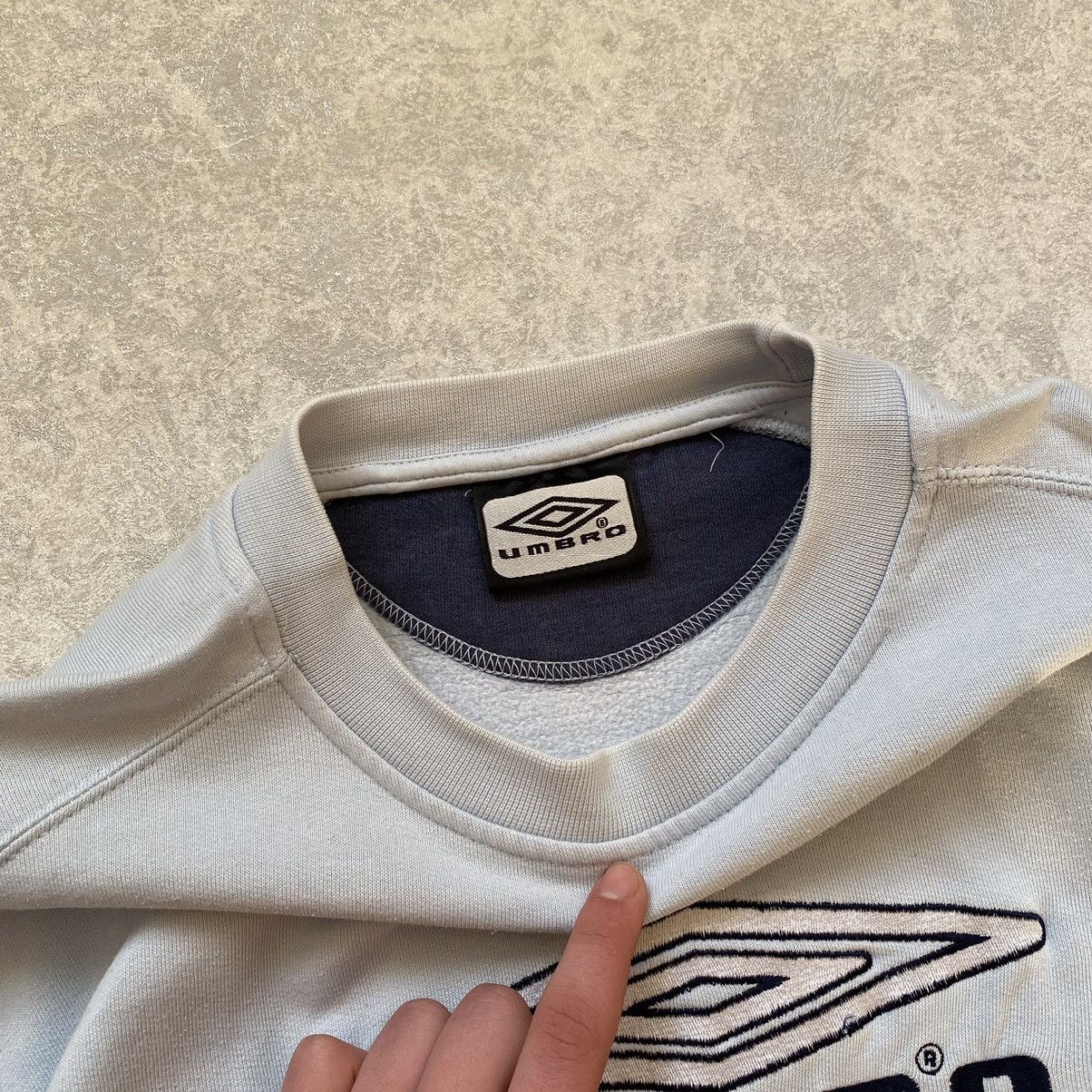 Umbro Vintage Umbro Logo Crewneck Sweatshirt Size US XL / EU 56 / 4 - 4 Thumbnail