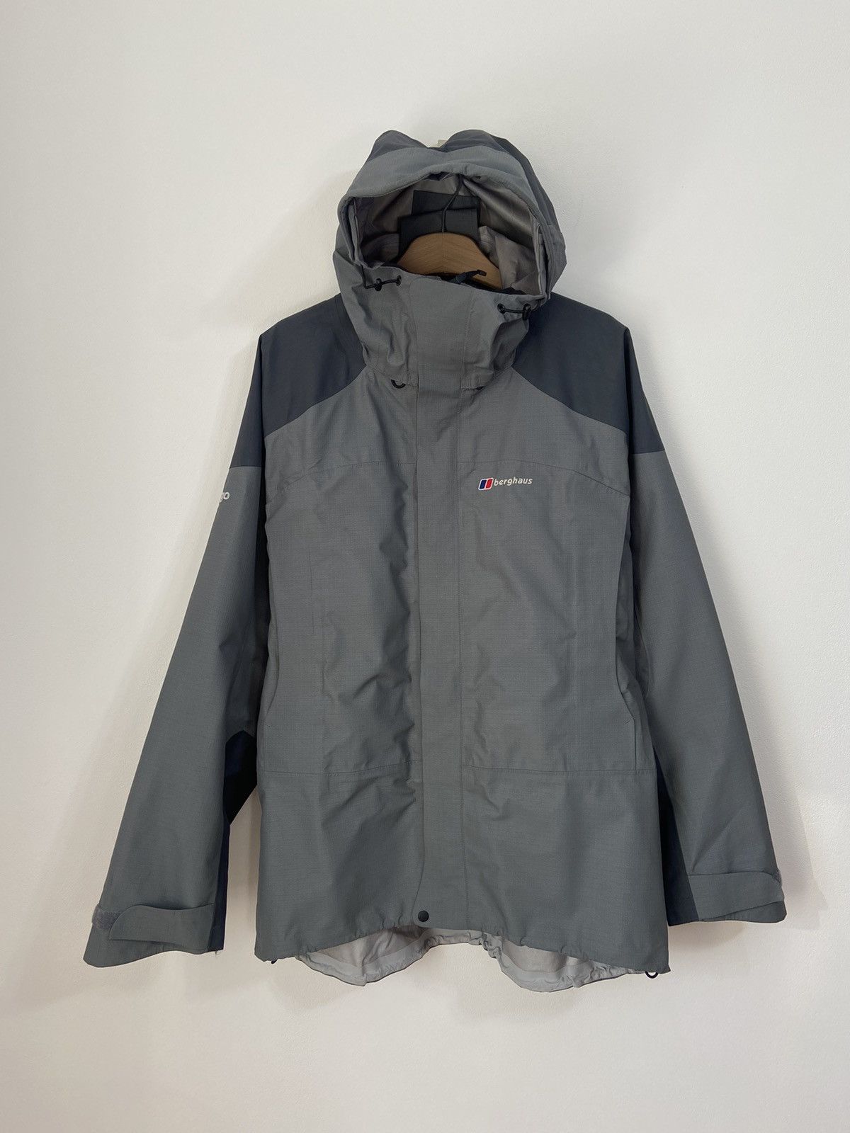 Vintage Berghaus Extrem Gore-Tex Vintage Jacket Size US XL / EU 56 / 4 - 1 Thumbnail