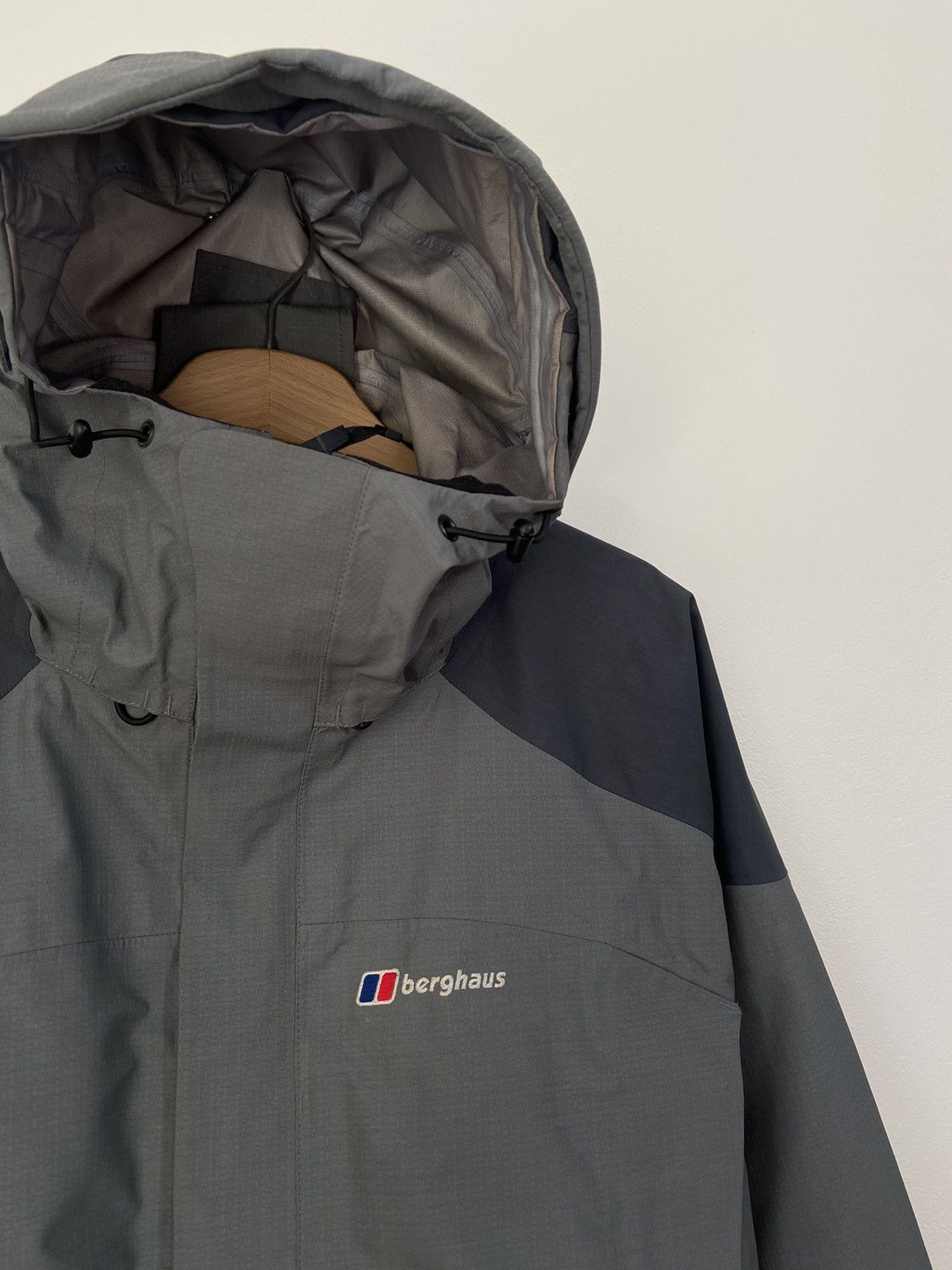 Vintage Berghaus Extrem Gore-Tex Vintage Jacket Size US XL / EU 56 / 4 - 3 Thumbnail
