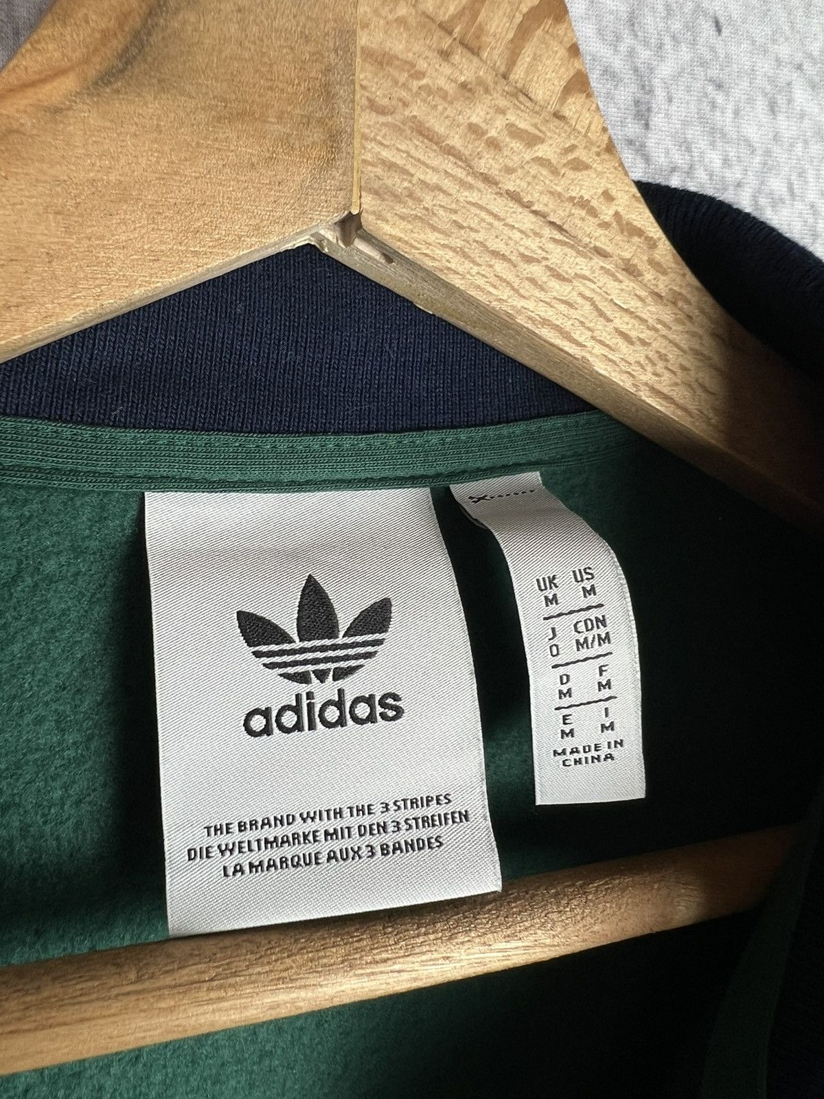 Adidas Adidas collegiate crest polo long sleeve shirt Size US M / EU 48-50 / 2 - 4 Thumbnail