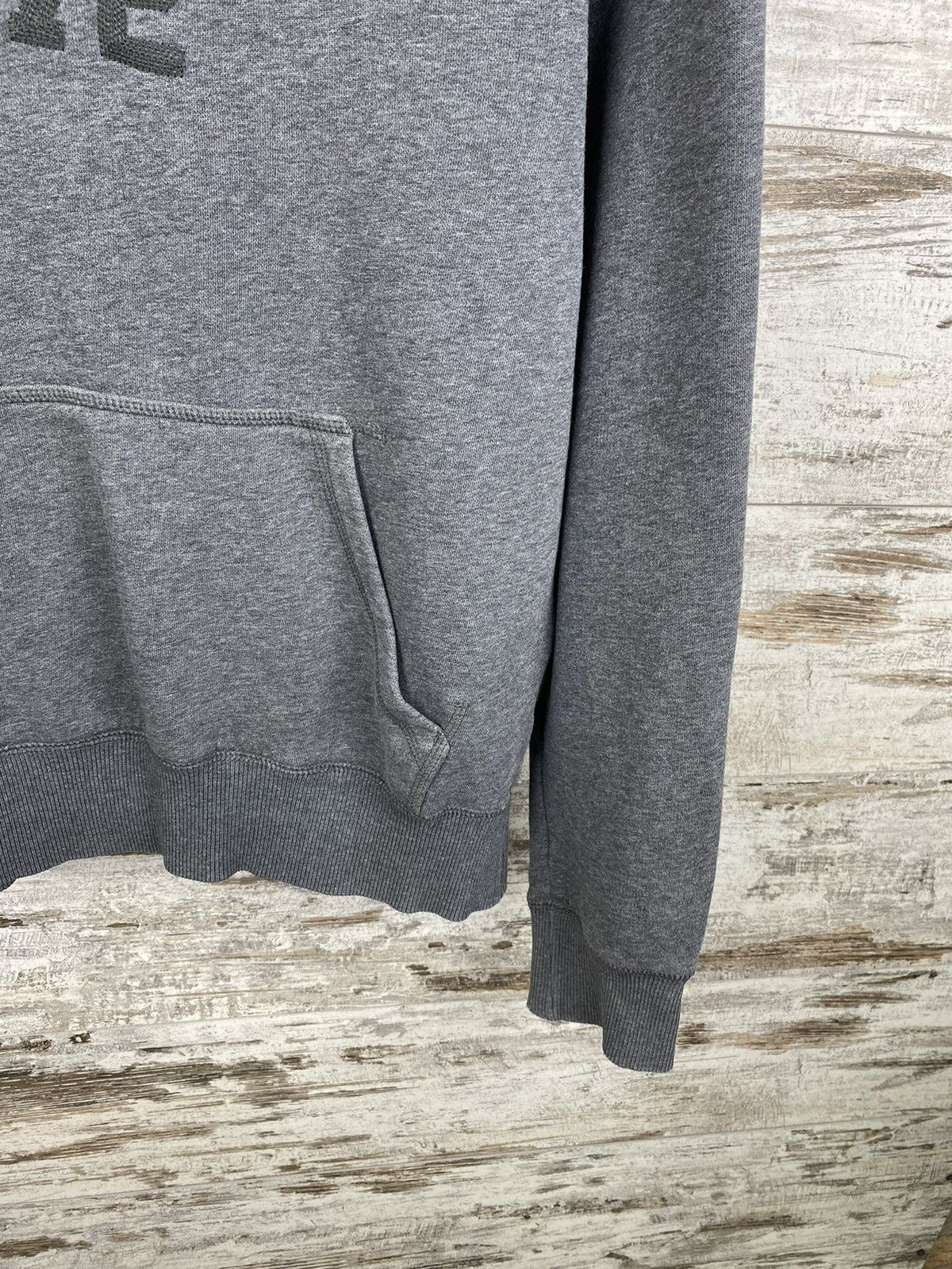 Nike × Vintage Mens Vintage Nike Big Logo Hoodie streetwear y2k rare swoosh Size US S / EU 44-46 / 1 - 3 Thumbnail