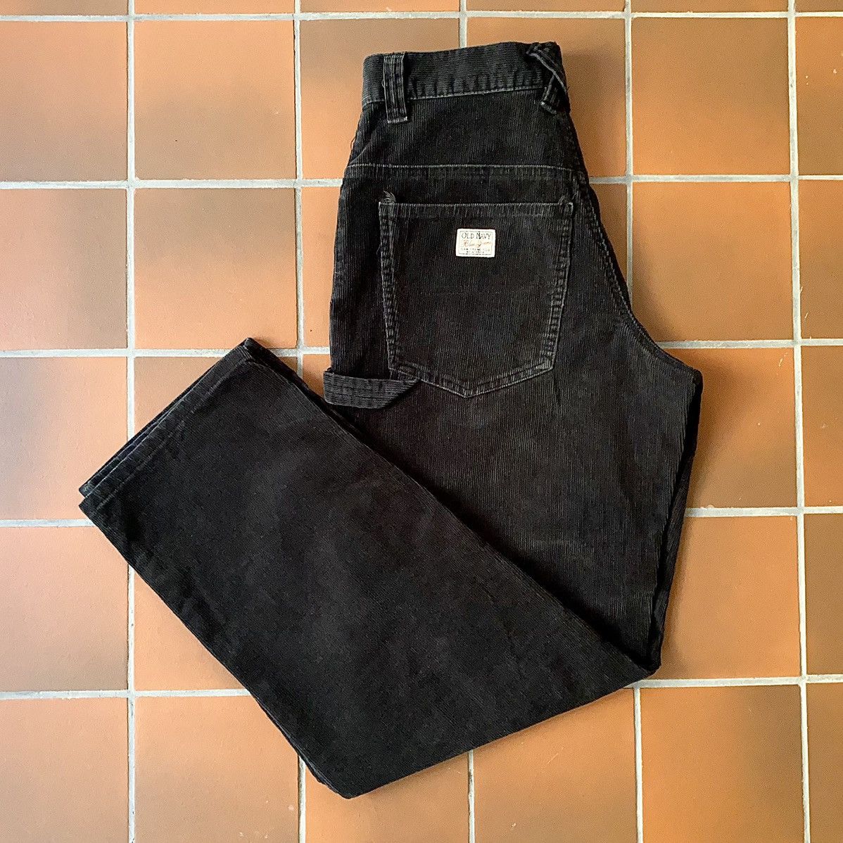 Old Navy Vintage Old Navy Black Corduroy Carpenter Pants Size US 29 - 1 Thumbnail