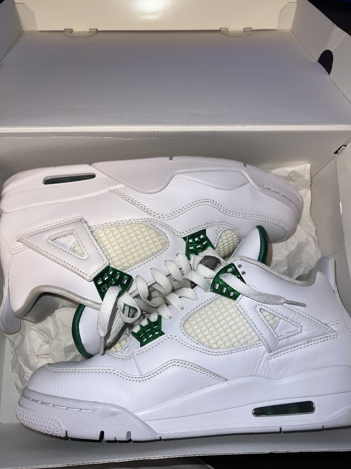 Jordan Brand Jordan 4 Metallic Green Size US 10.5 / EU 43-44 - 7 Thumbnail