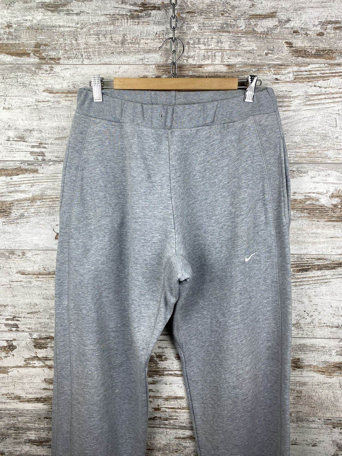 Nike Mens Vintage Nike sweatpants 90s swoosh logo joggers rare Size US 36 / EU 52 - 2 Thumbnail